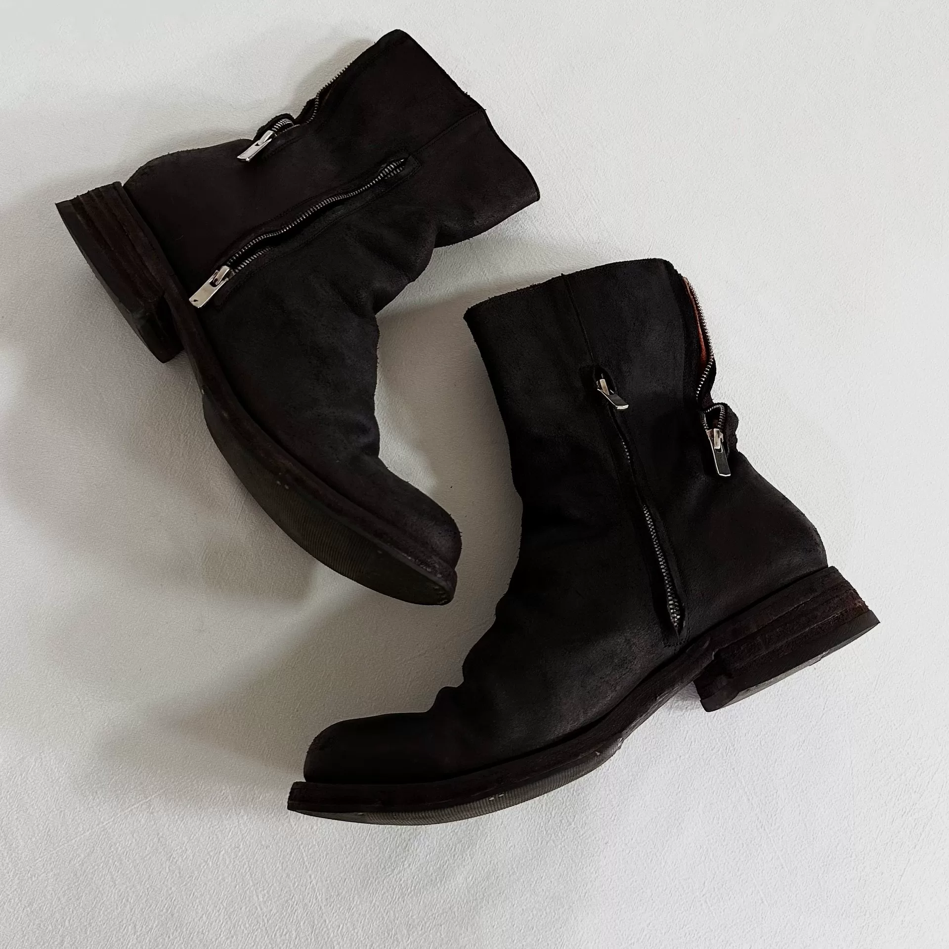 a1923 Double Zipper Oiled Horsehide Boots — back