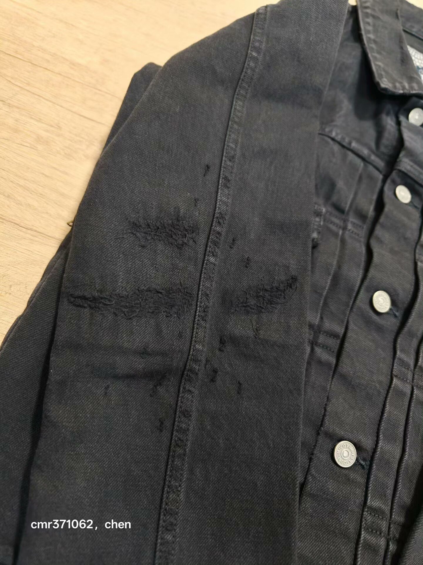 VISVIM 21 ICT 101 JKT CMYK BLK DMGD — detail