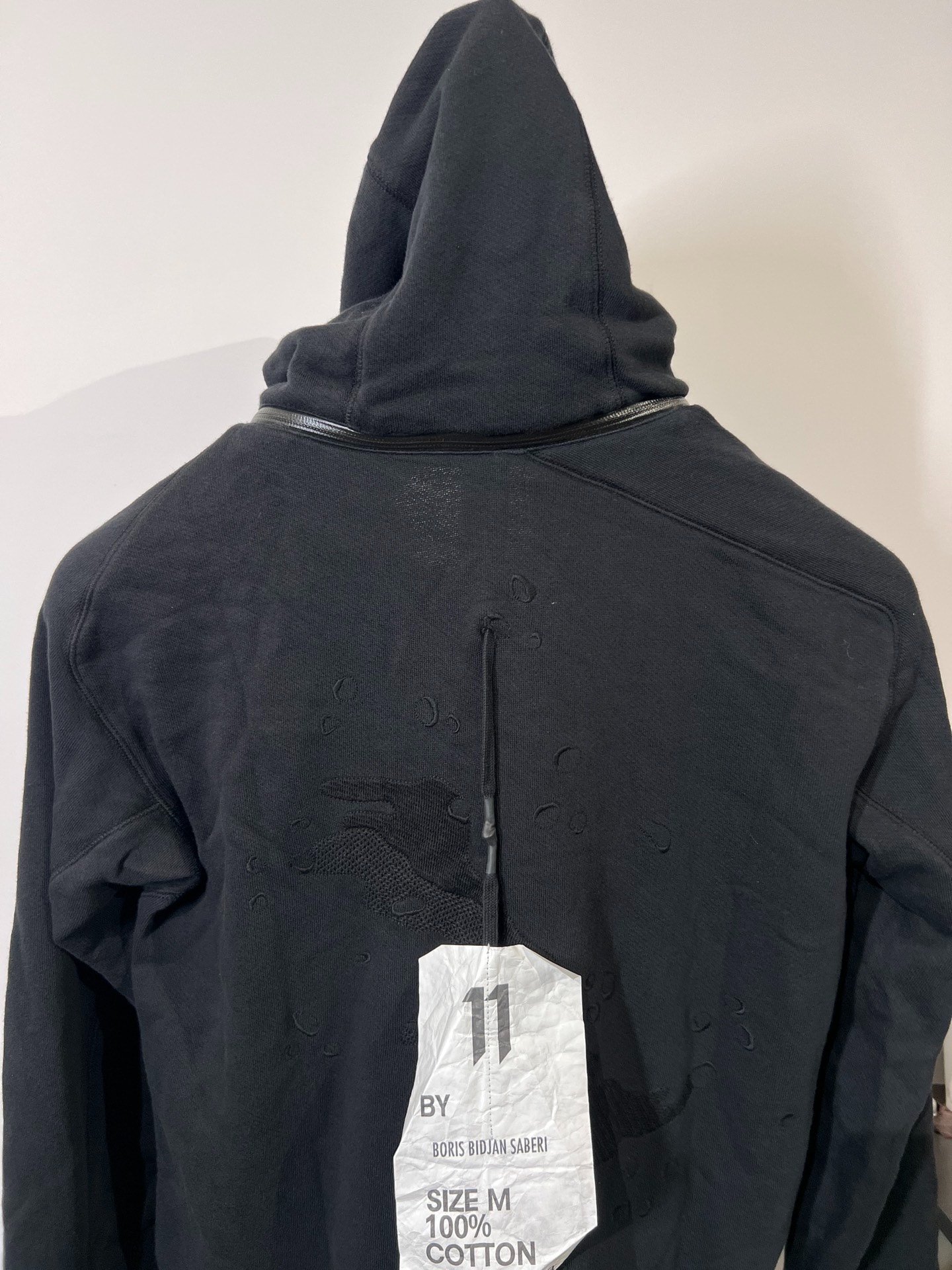 Boris Bidjan Saberi 11by bbs H1F Hoodie — detail