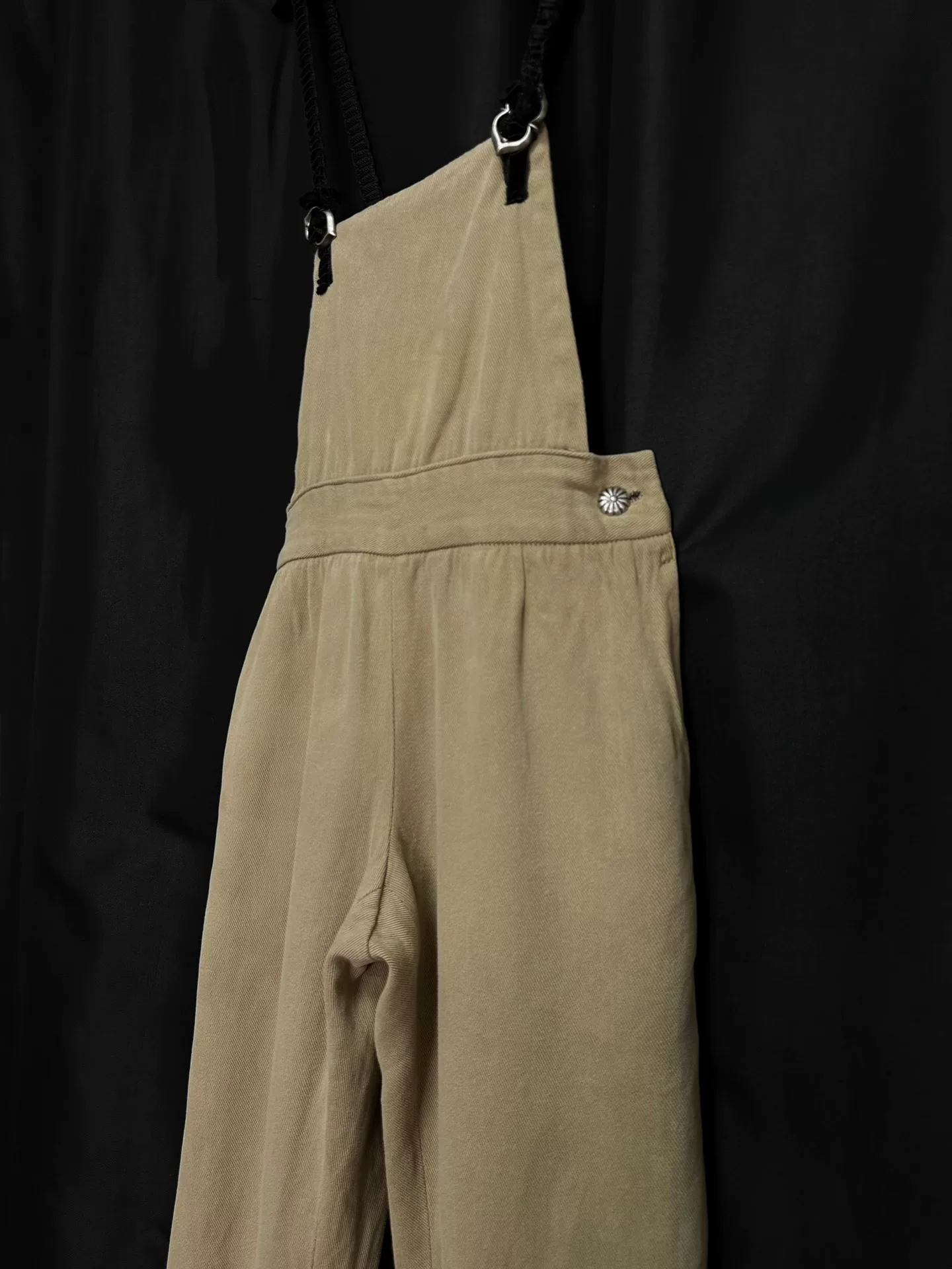 Geoffrey B SMALL Velvet Silver Buckle Overalls — detail