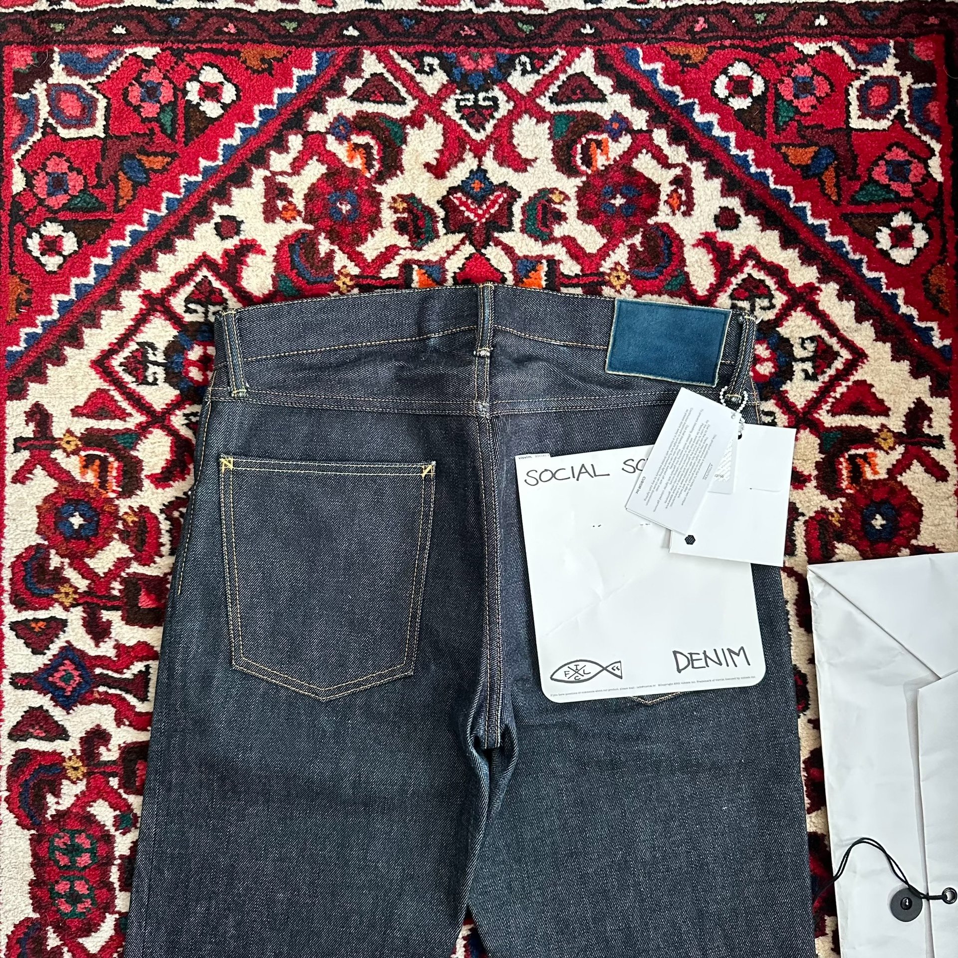 visvim 14AW 09R Black Raw Denim W32L30 — detail