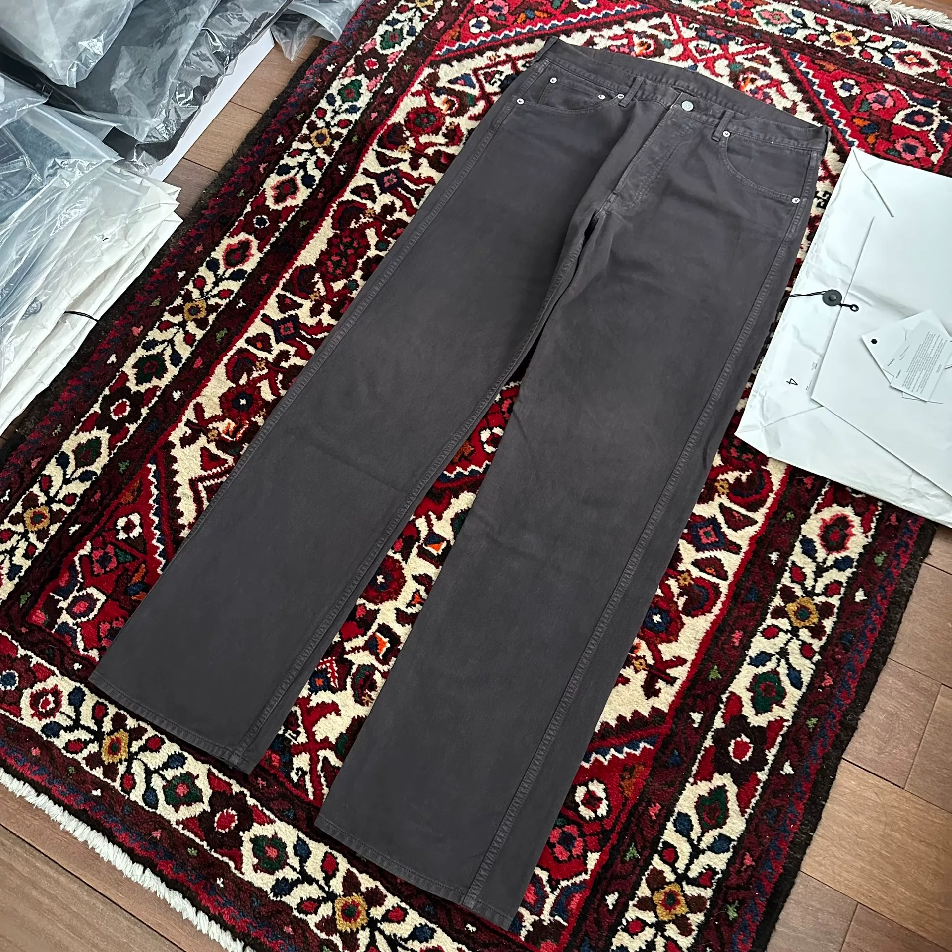 VISVIM FLUXUS 01 DMGD BLACK Pants — label