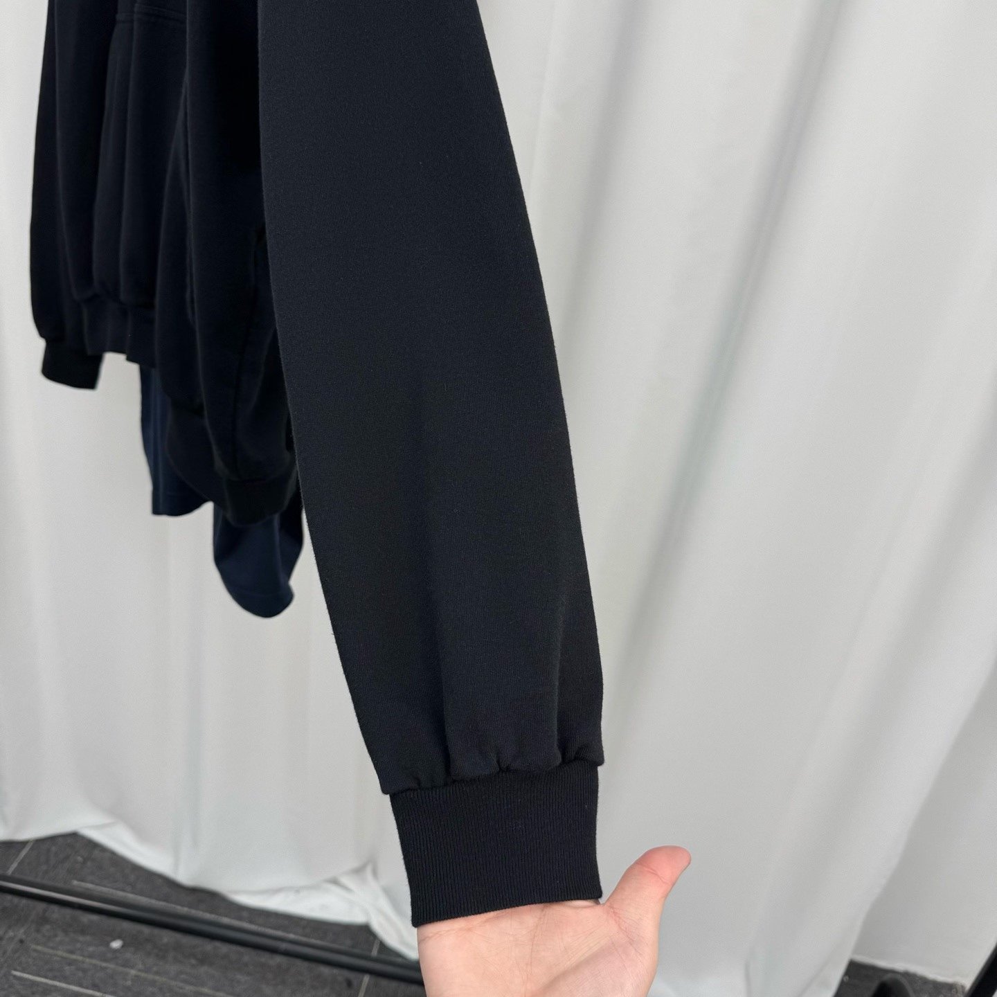Balenciaga 22ss Oversized Fake Two-piece Hoodie — back