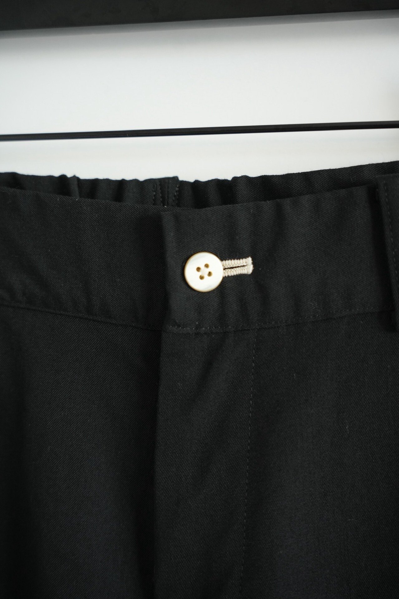 Yohji Yamamoto 09AW White Button Trousers — detail