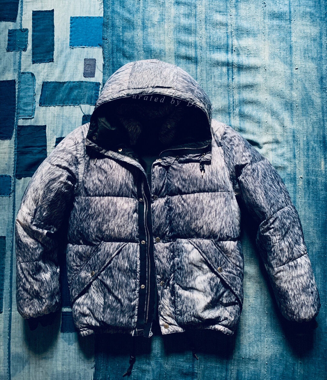 Uniform Experiment Fur Printed Down Jacket