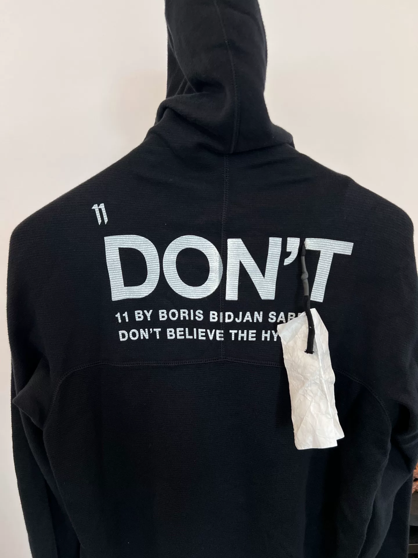 Boris Bidjan Saberi 11by BBS Slogan Hoodie — detail