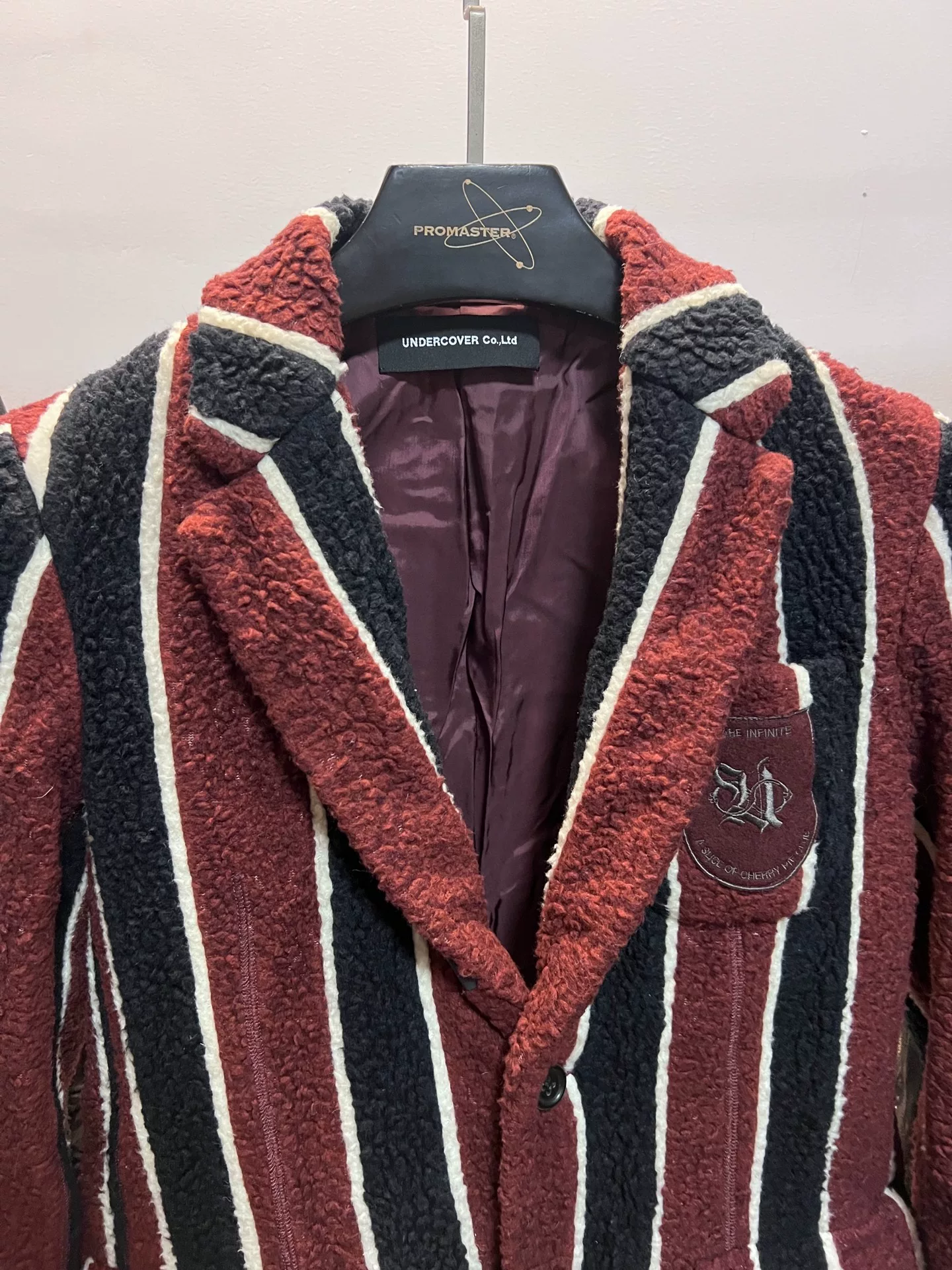 Undercover 2018 AW Striped Teddy Blazer — back