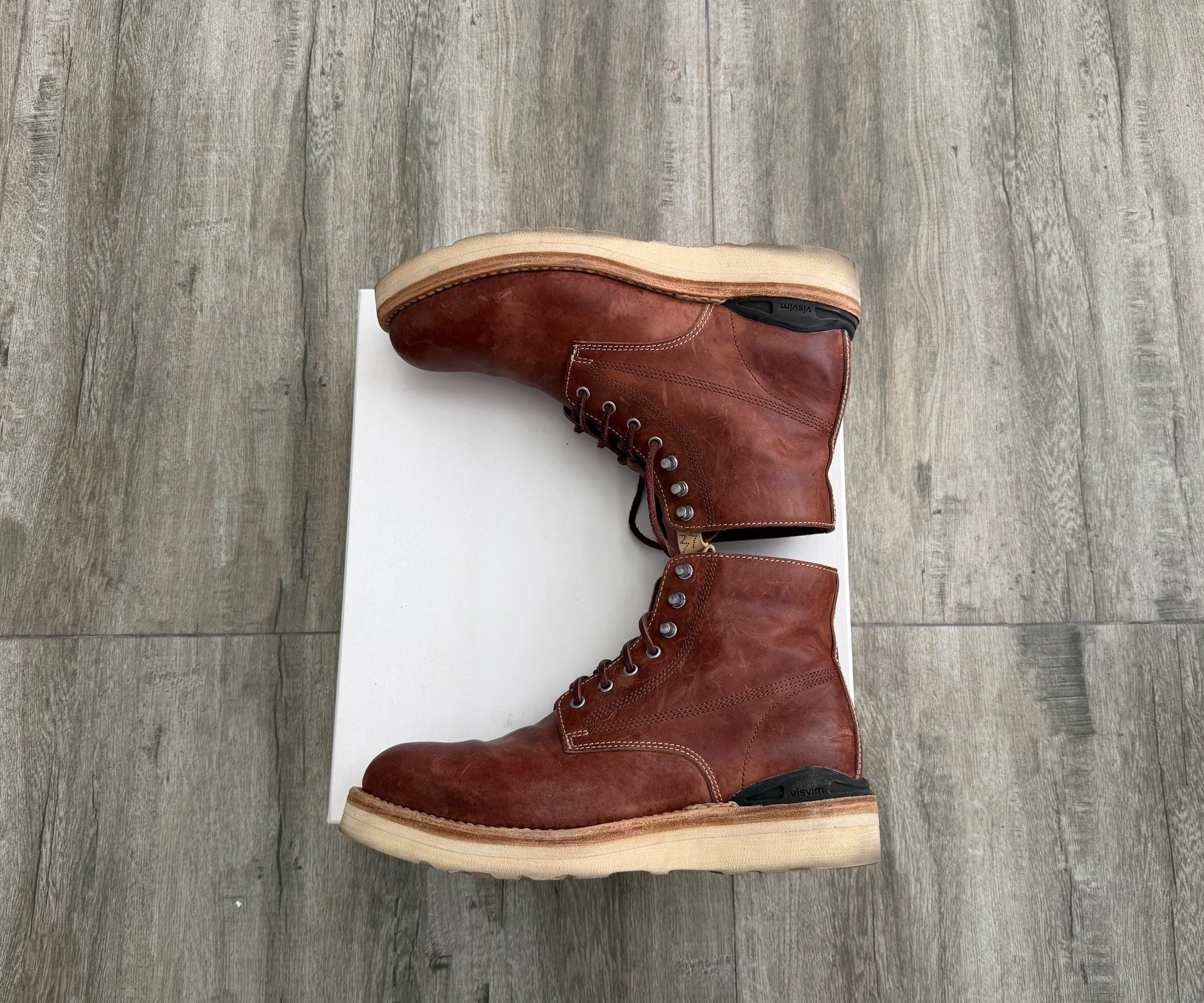 VISVIM VIRGIL BOOT-FOLK HORSEHIDE — detail
