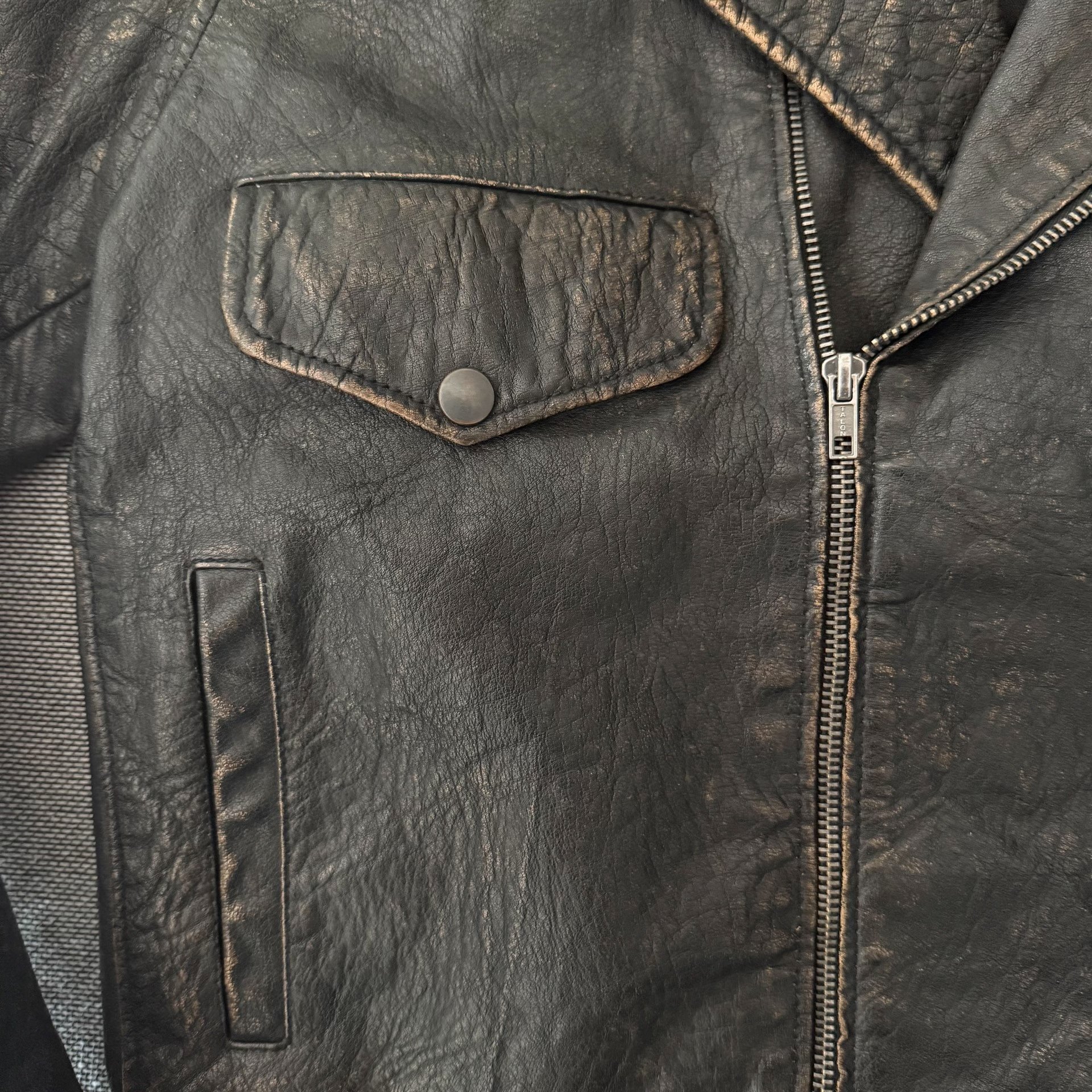 Levi's LVC 1950s Leather Moto Jacket — label