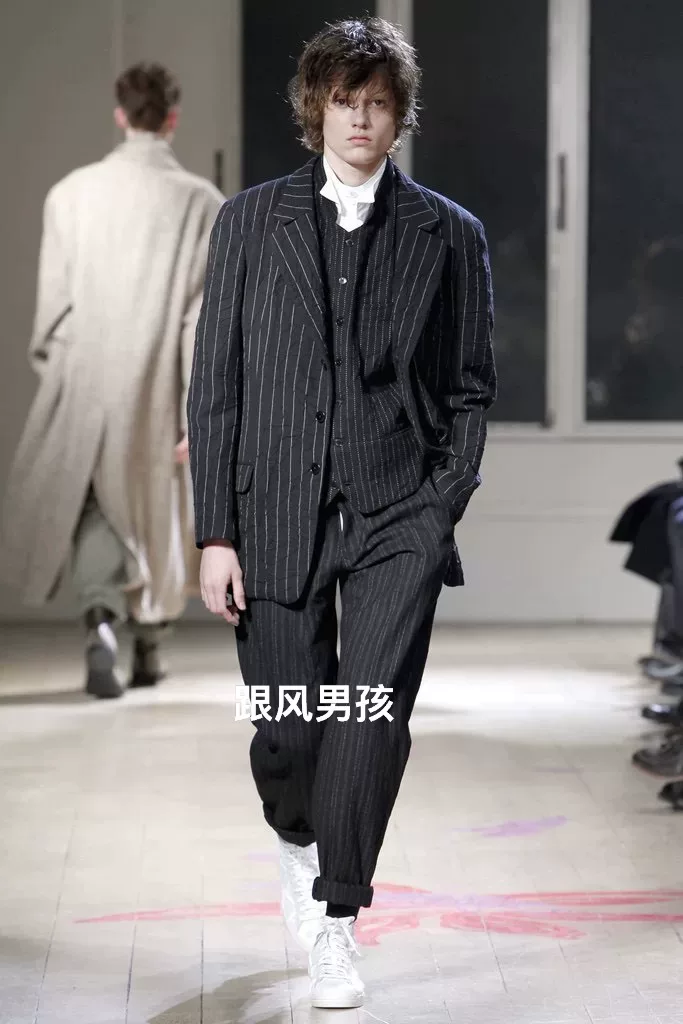 Yohji Yamamoto 11AW Striped Wool Blazer — detail