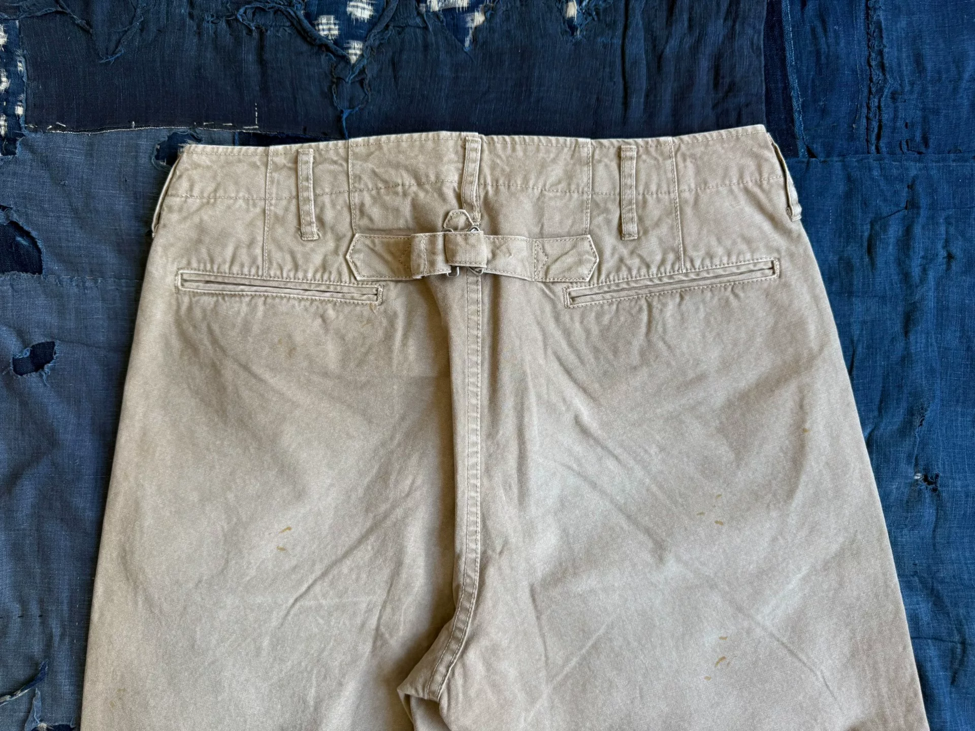 visvim 23SS Distressed Chino Shorts — label