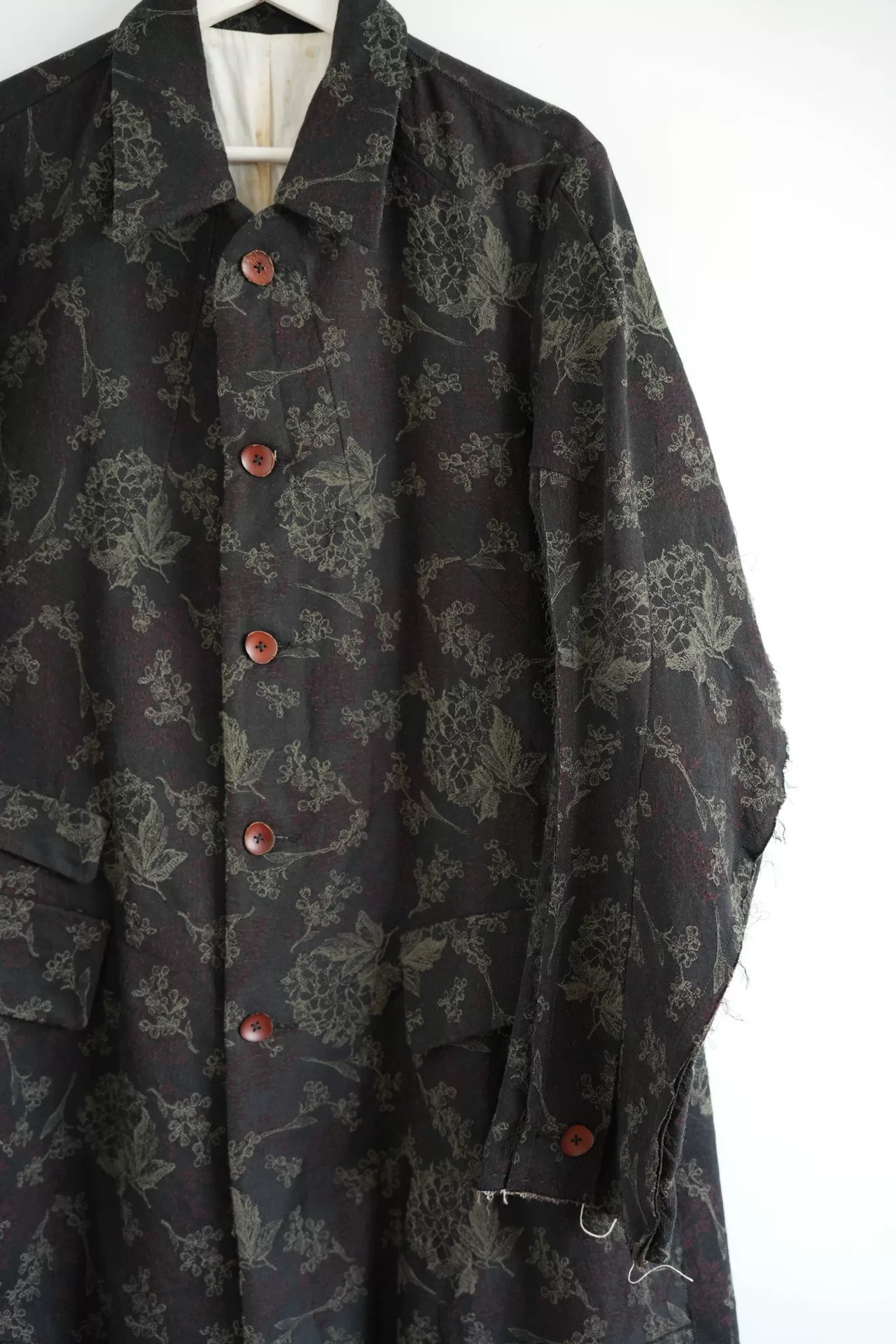 PengTai 20AW Black Floral Jacquard Coat — back