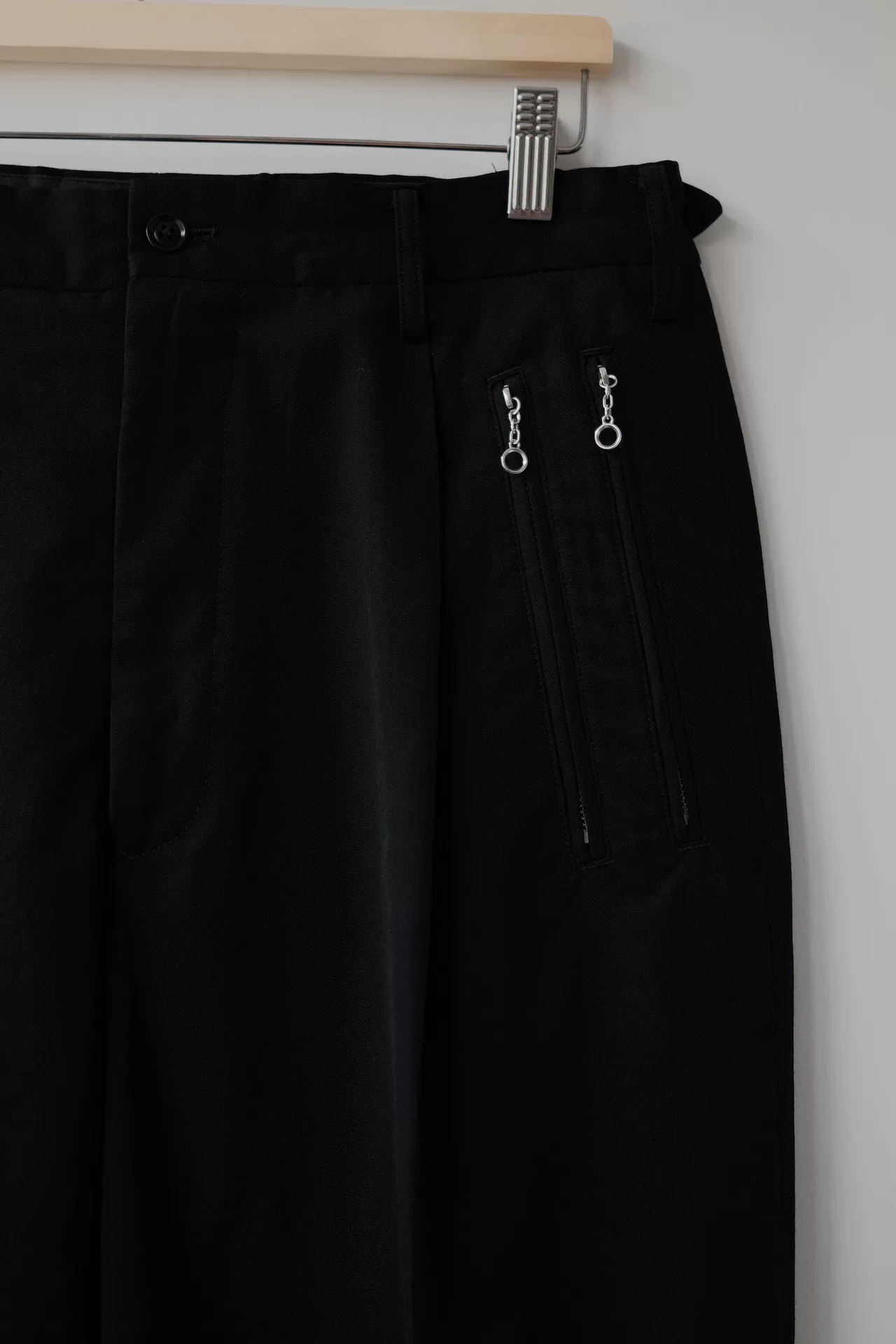 Yohji Yamamoto 16AW Black Zip Pants — detail