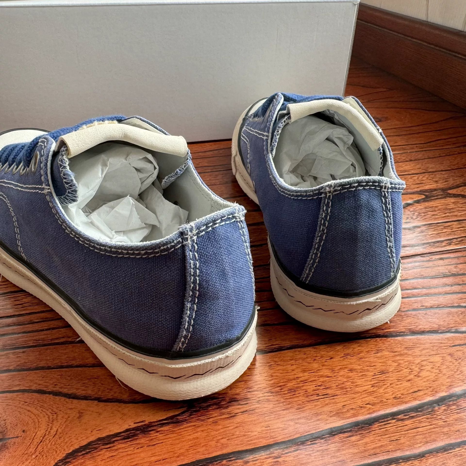 Visvim 24ss Skagway Lo Canvas Sneakers — label