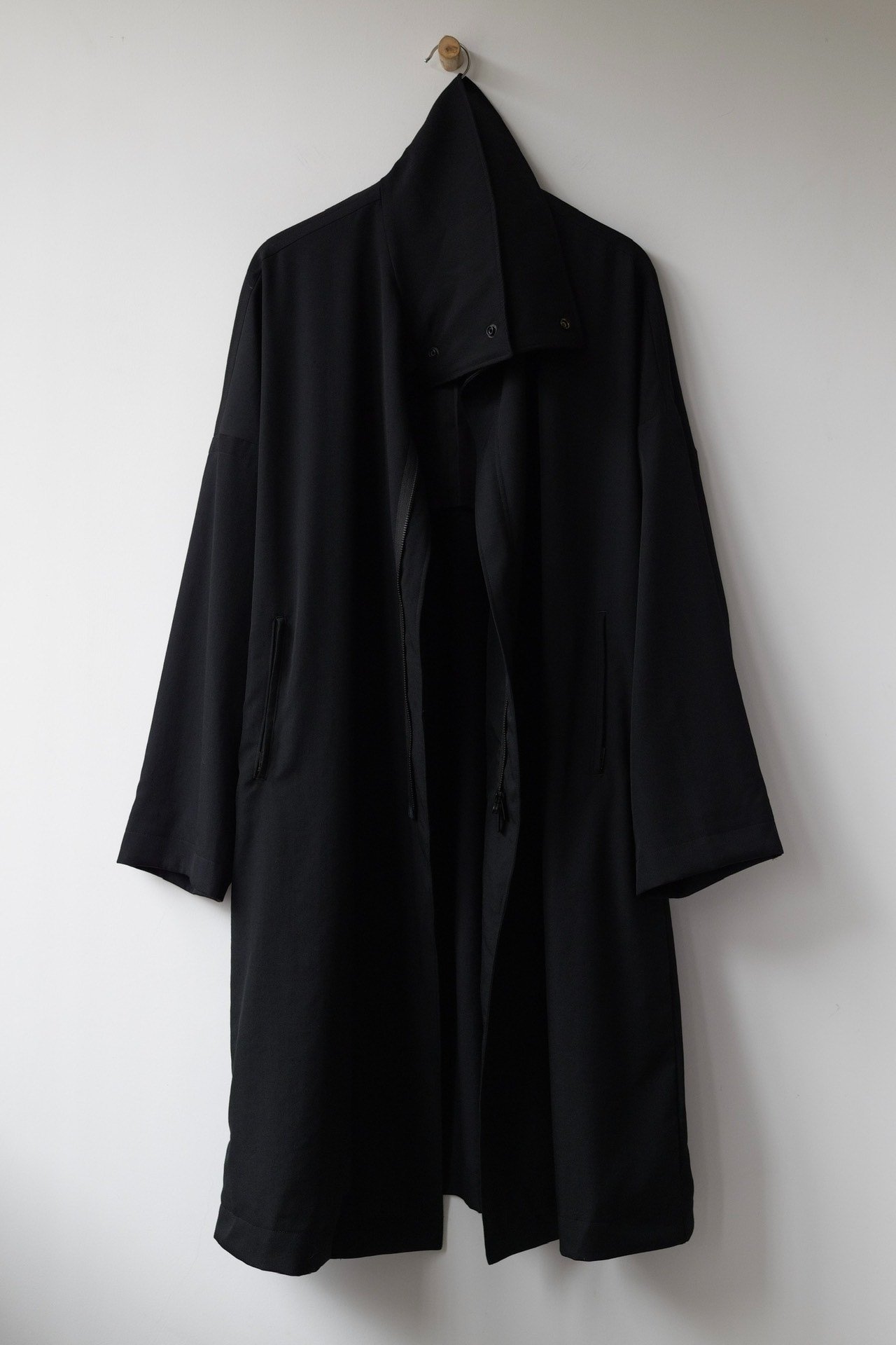 Yohji Yamamoto 25AW Black Robe Coat — label