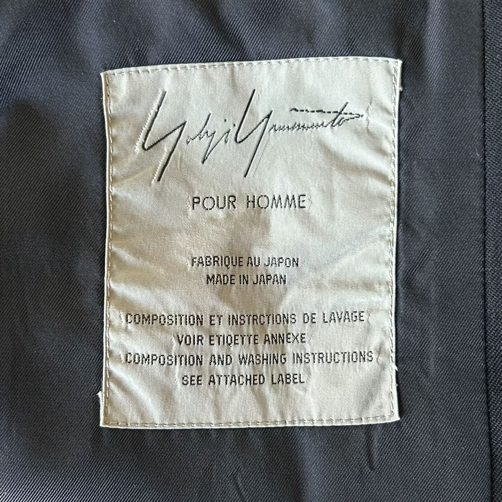 Yohji Yamamoto 93AW Multi-pocket Wool Blazer — label