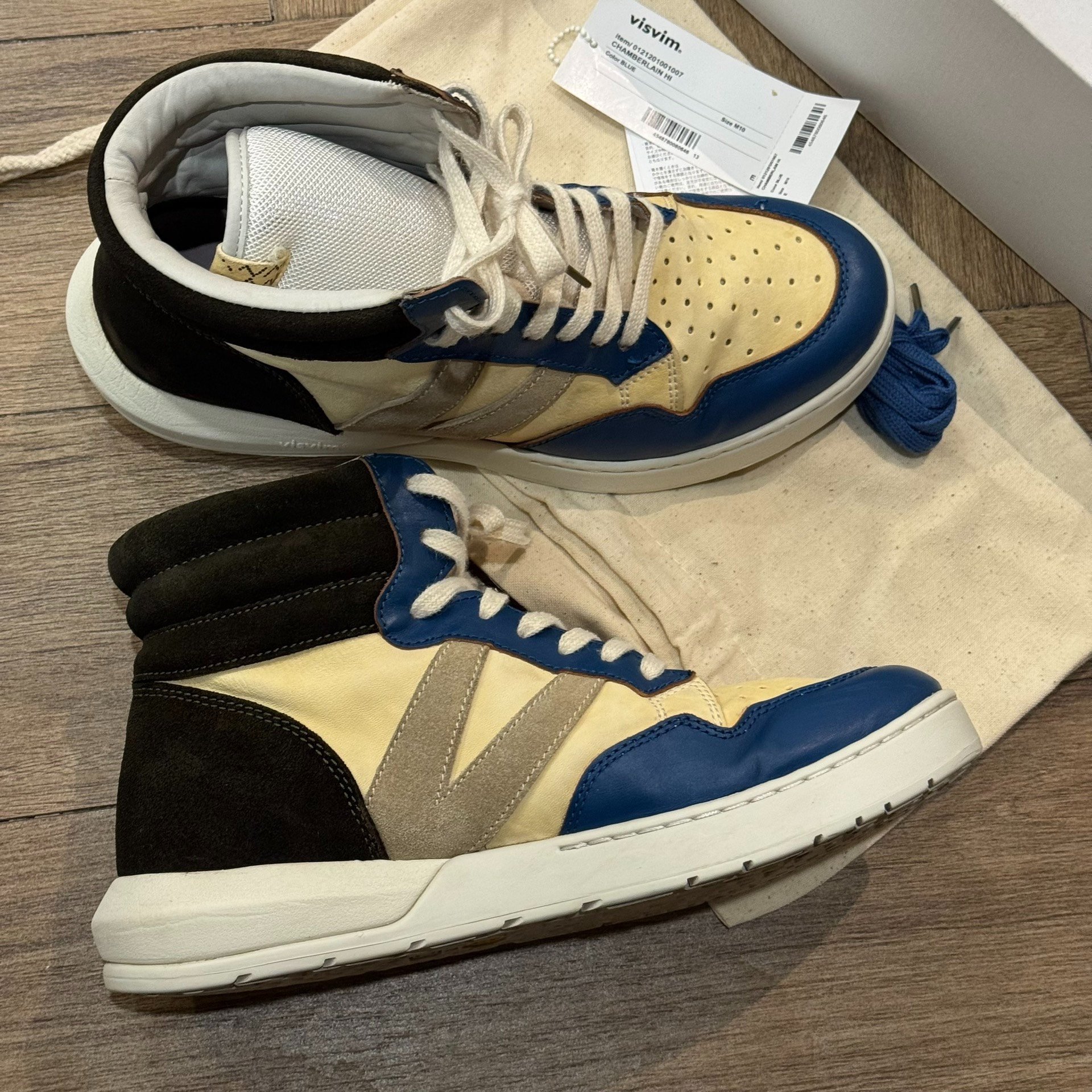 visvim CHAMBERLAIN HI Basketball Shoes — back
