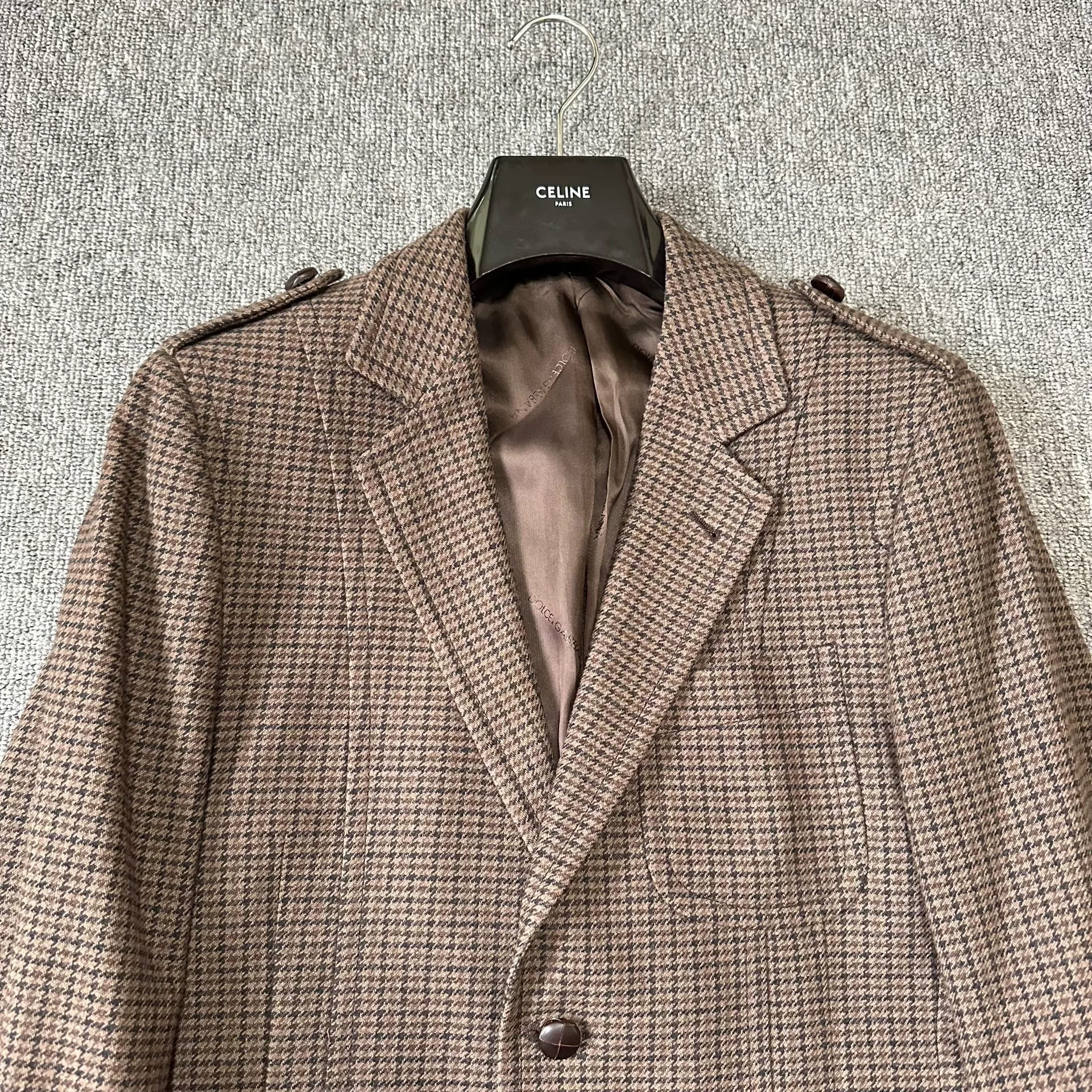Dolce Gabbana Houndstooth Wool Suit — detail