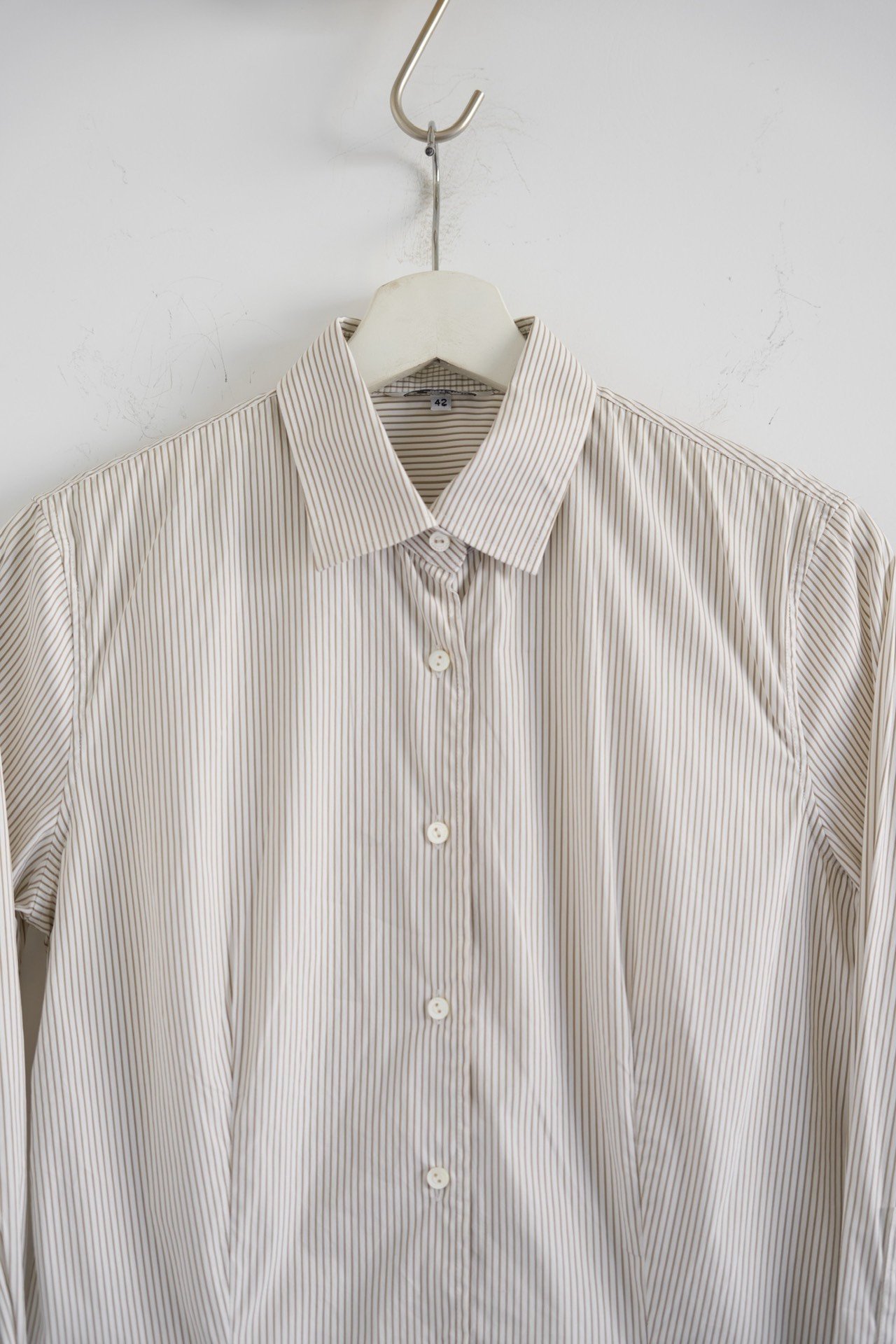 Loro Piana Beige White Striped Shirt — detail