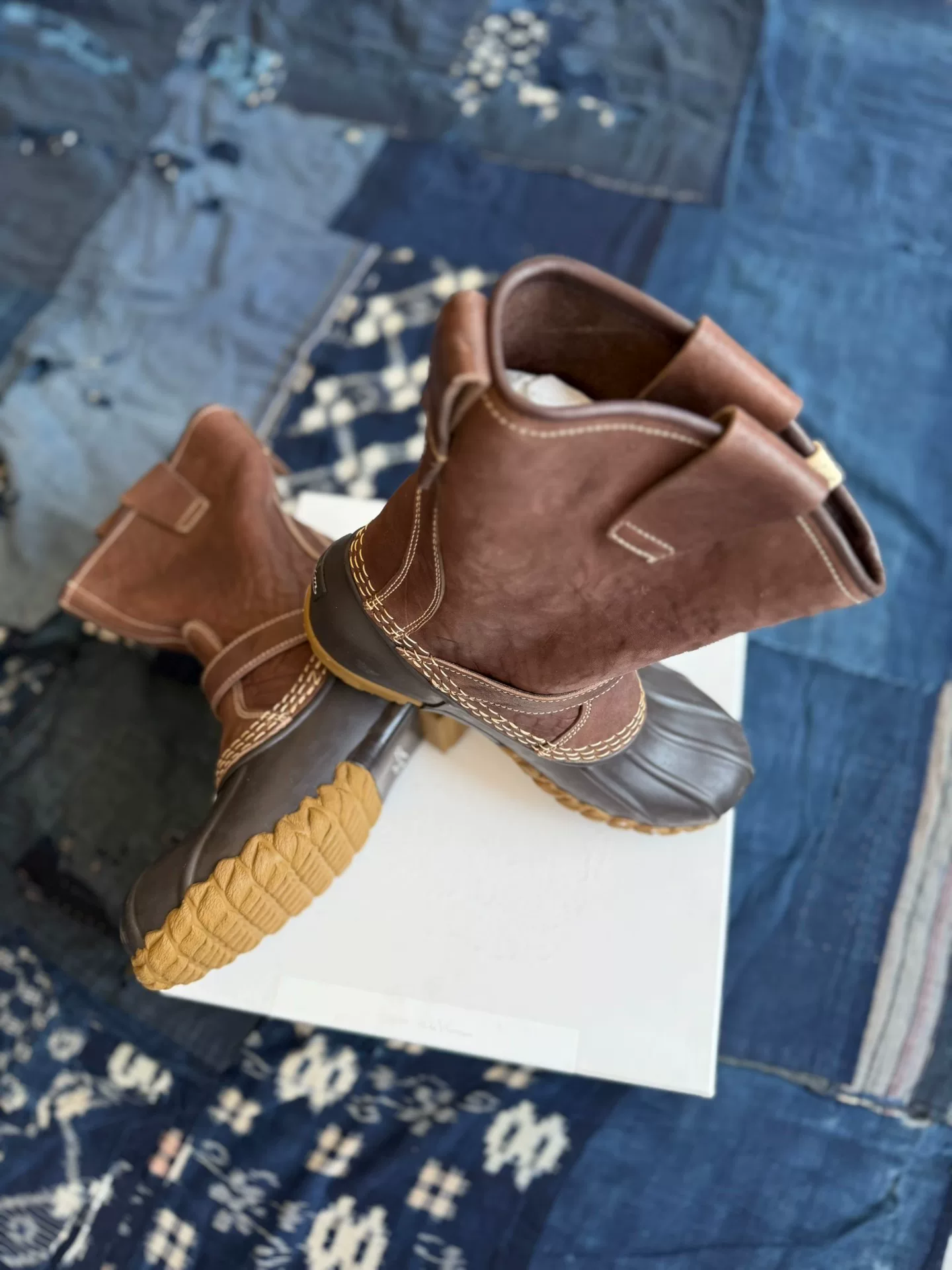VISVIM 24SS DECOY D.LOGGER-FOLK Horsehide Duck Boots — front