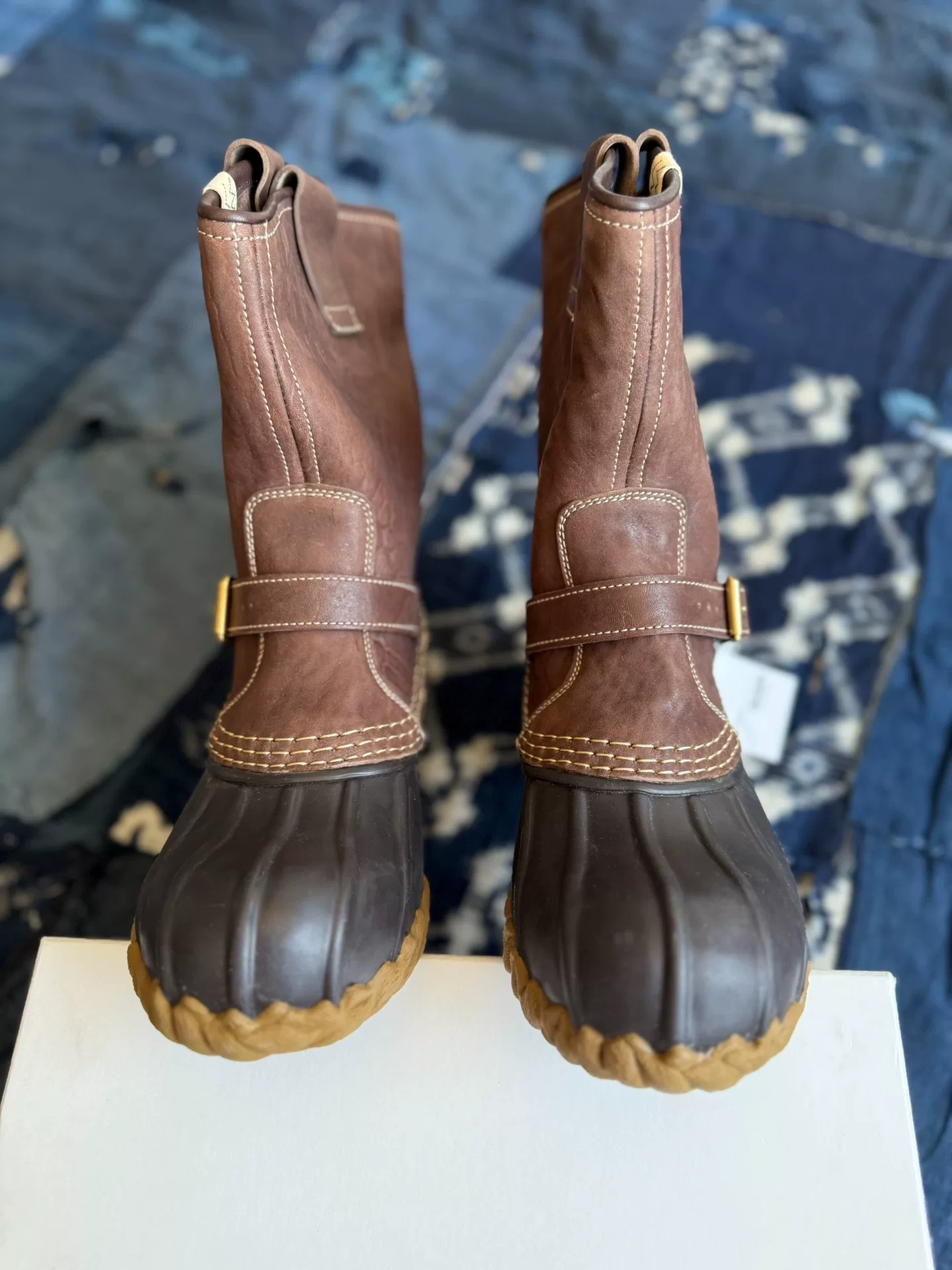 VISVIM 24SS DECOY D.LOGGER-FOLK Horsehide Duck Boots — label
