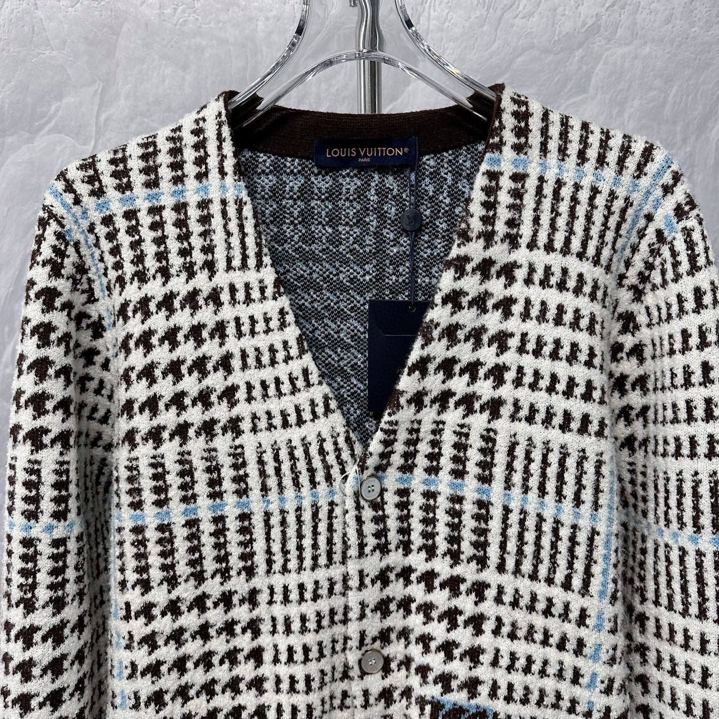 Louis Vuitton SS26 Logo Wool V-Neck Knit Coat — front
