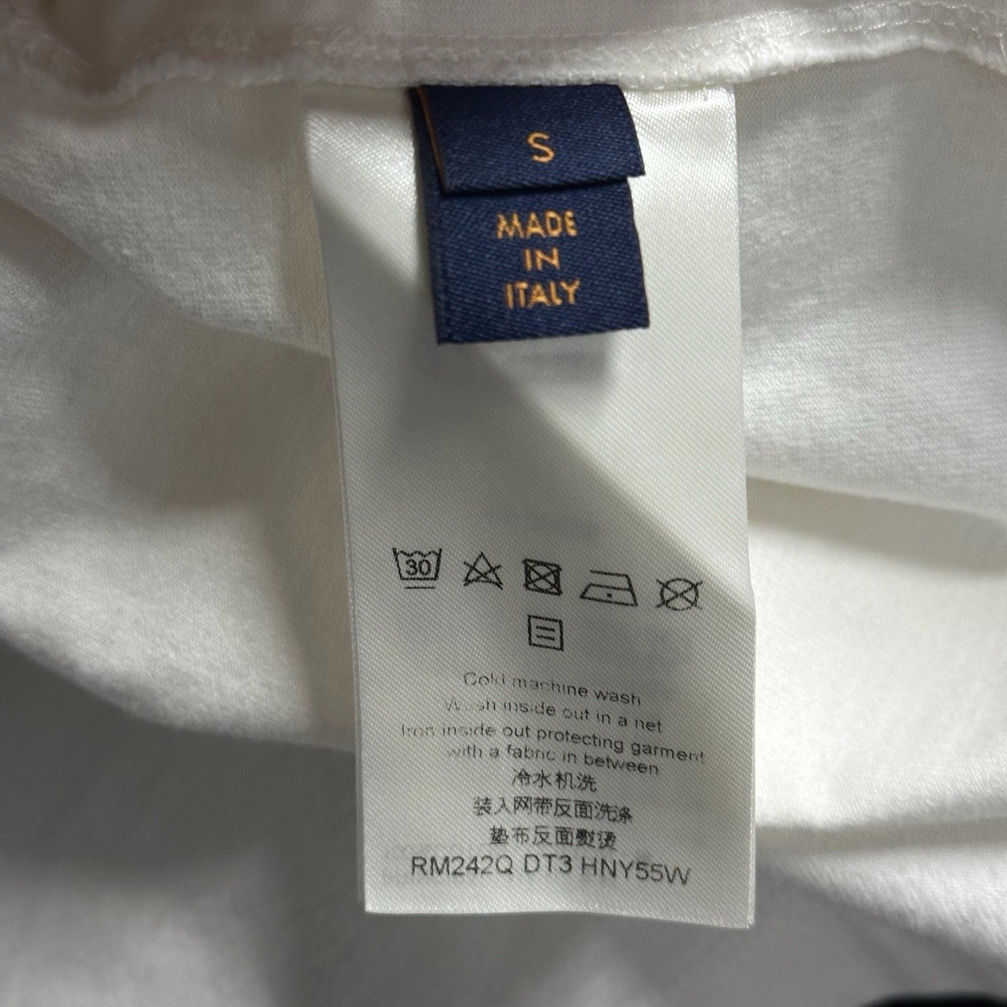 Louis Vuitton FW24 Embossed Short-Sleeve Tee — label