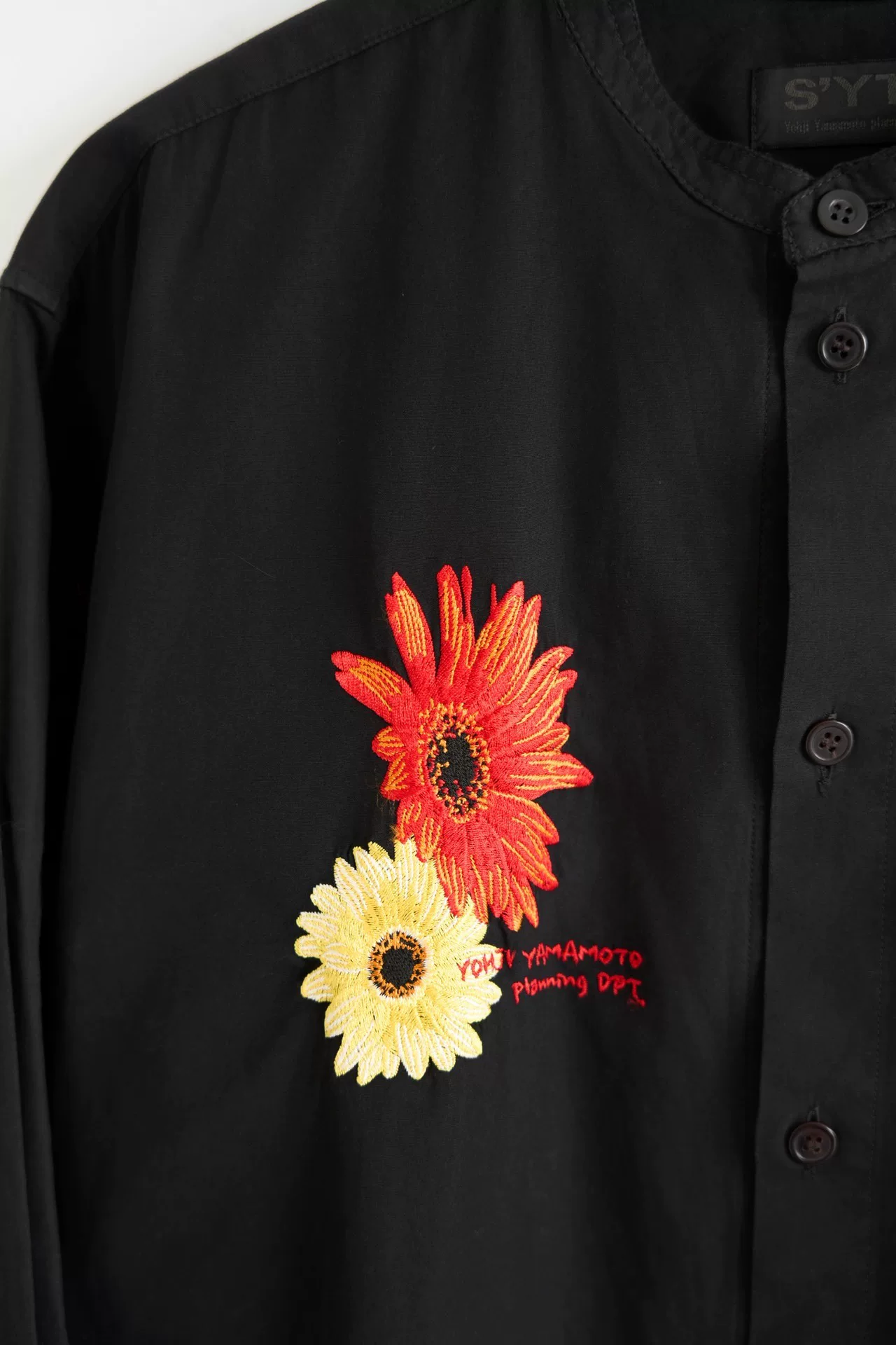 Yohji Yamamoto 19ss Floral Embroidered Shirt — detail