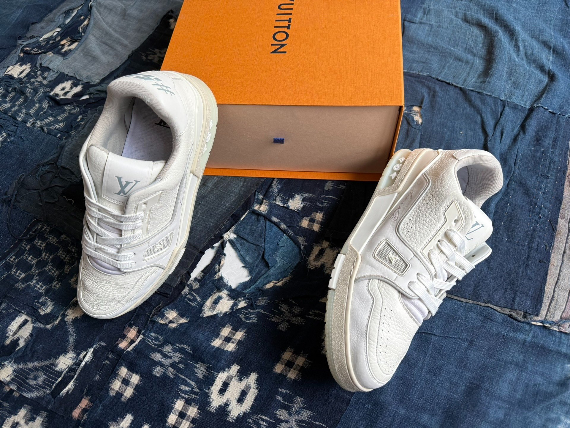 Louis Vuitton LV Trainer White Cement