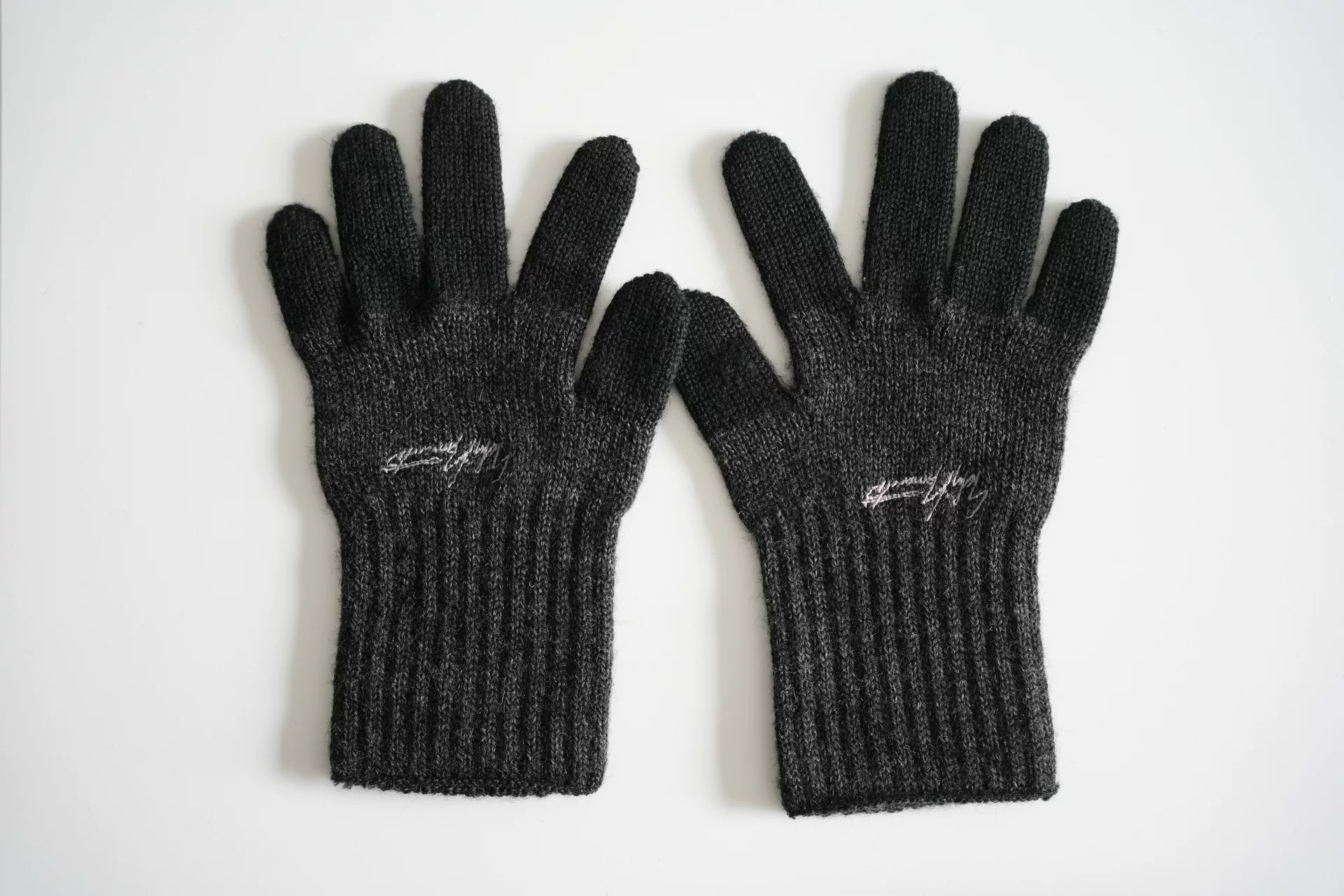 Yohji Yamamoto 17AW Signature Gloves — front