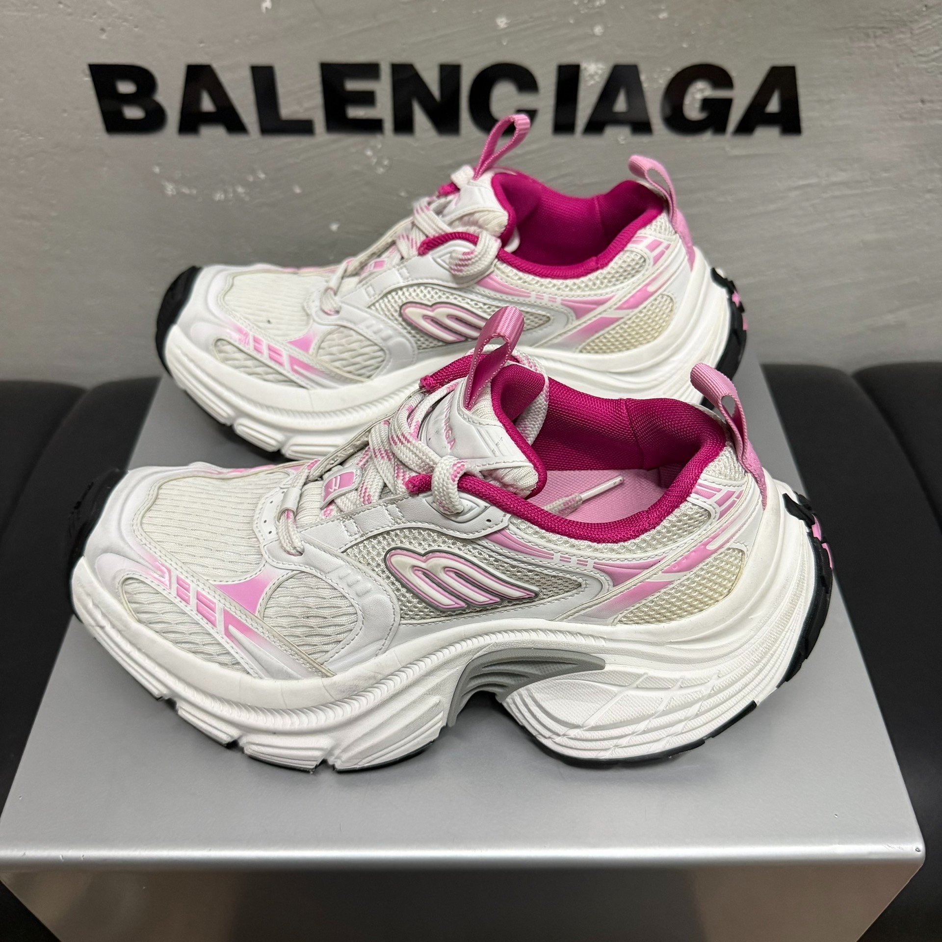Balenciaga 6XL Dad Shoes Size 38 — detail