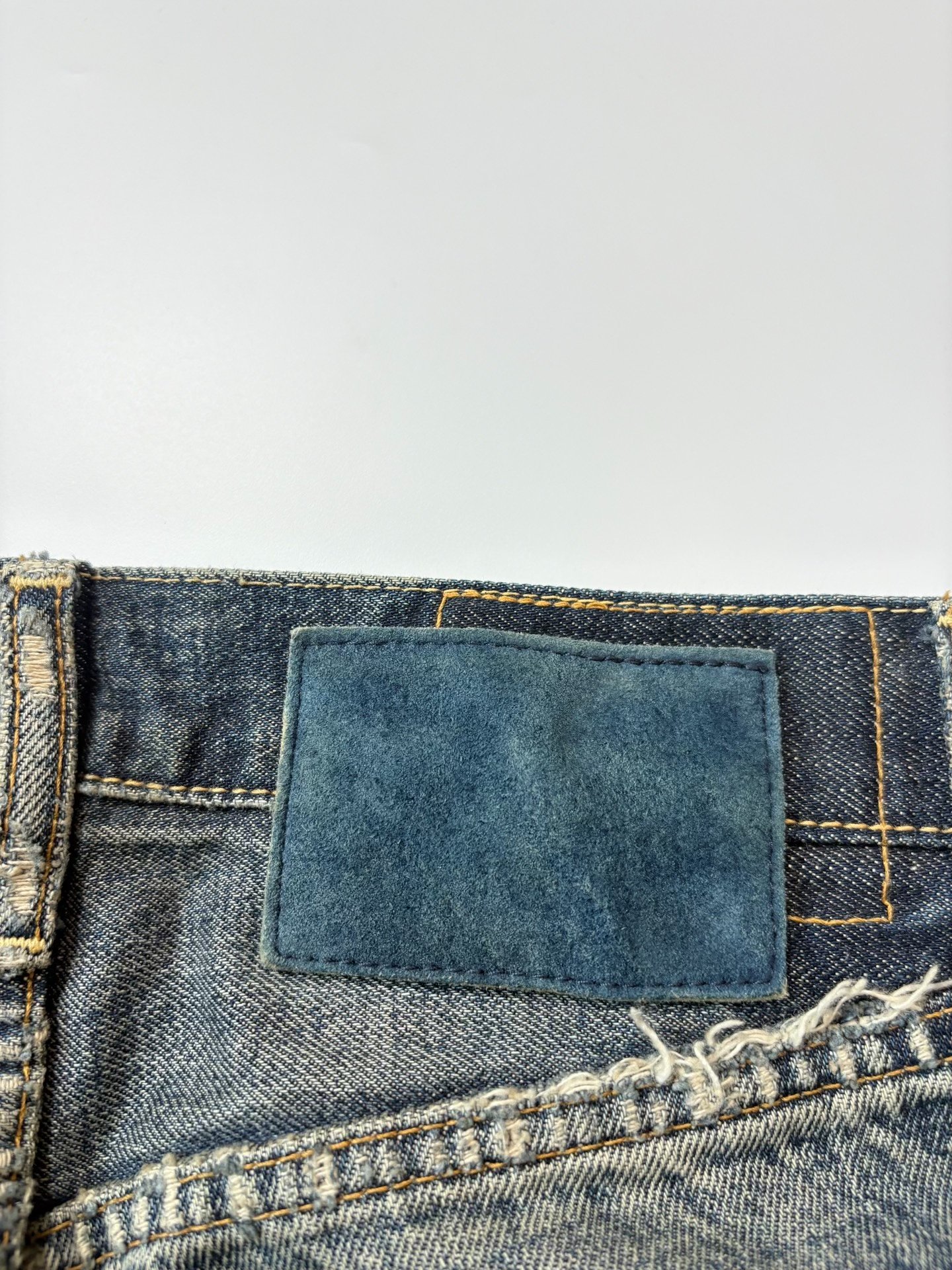 VISVIM JOURNEYMAN PANTS TACKED CRASH — label