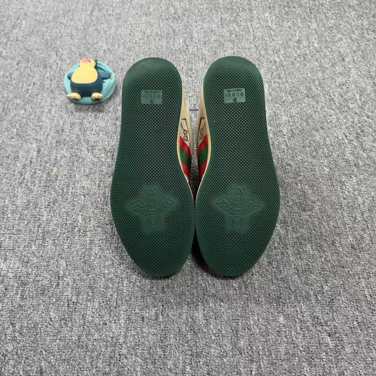 Gucci Cream Dirty Sneakers with GG — back