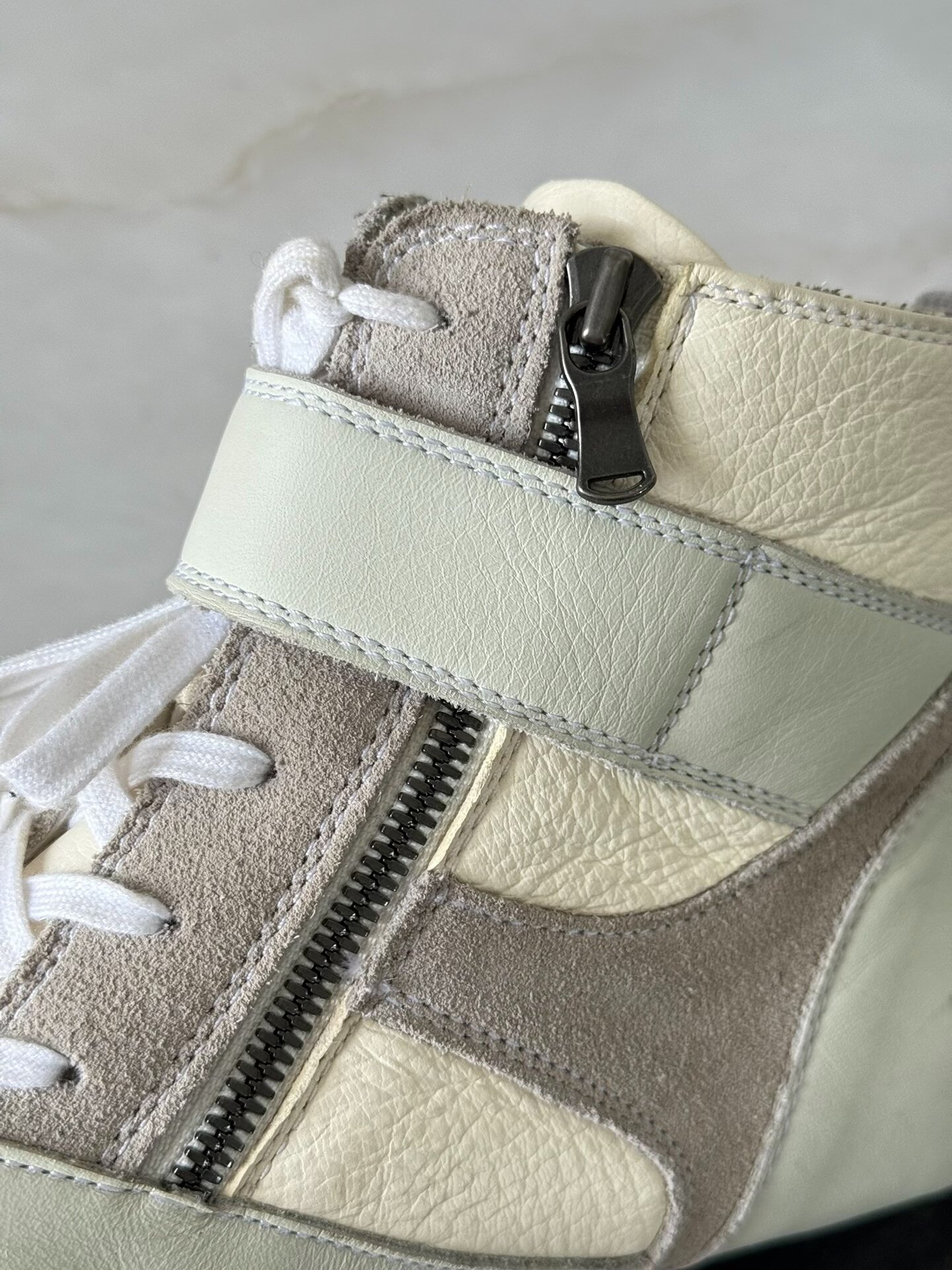 The Viridi-anne TVA High-top Sneakers — detail
