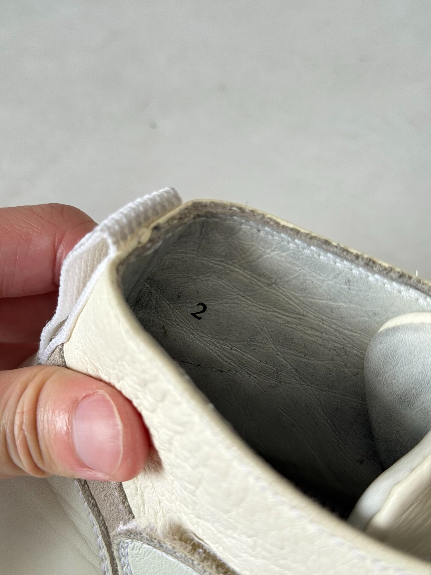 The Viridi-anne TVA High-top Sneakers — label