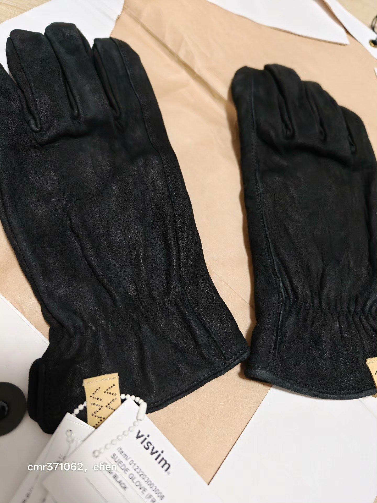 visvim 23AW Suede French Vegtan Glove — detail