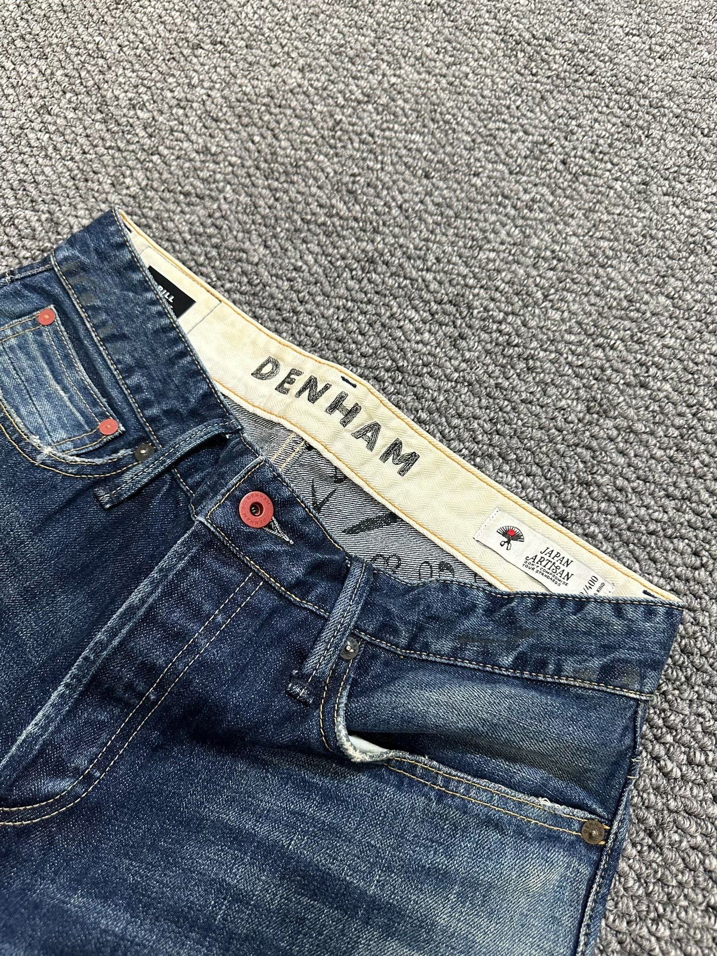 Denham Japan Made W30 L32 Jeans — detail