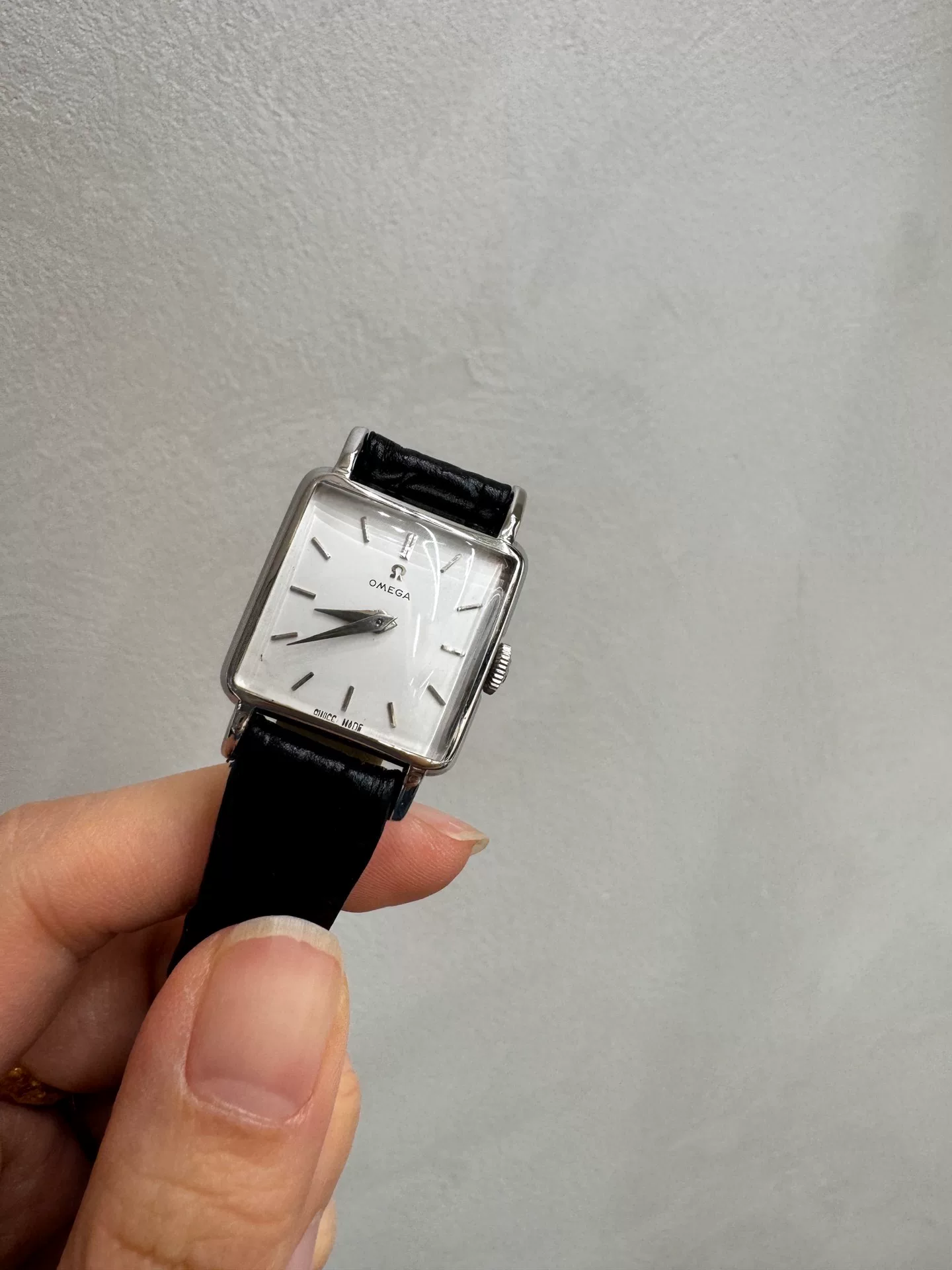 Omega Vintage Small Square Watch — front