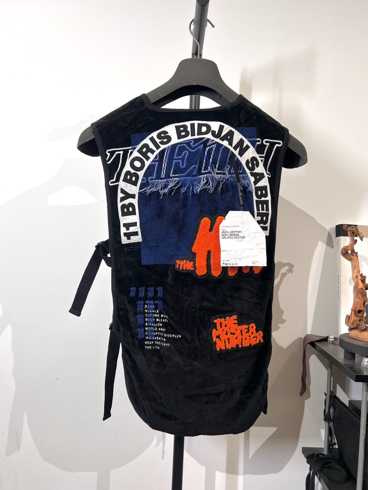 Boris Bidjan Saberi 11by bbs V1F Vest — front