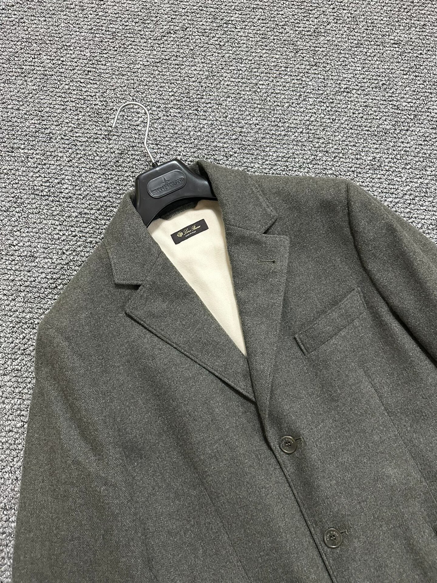 Loro Piana Cashmere Wool Coat — detail