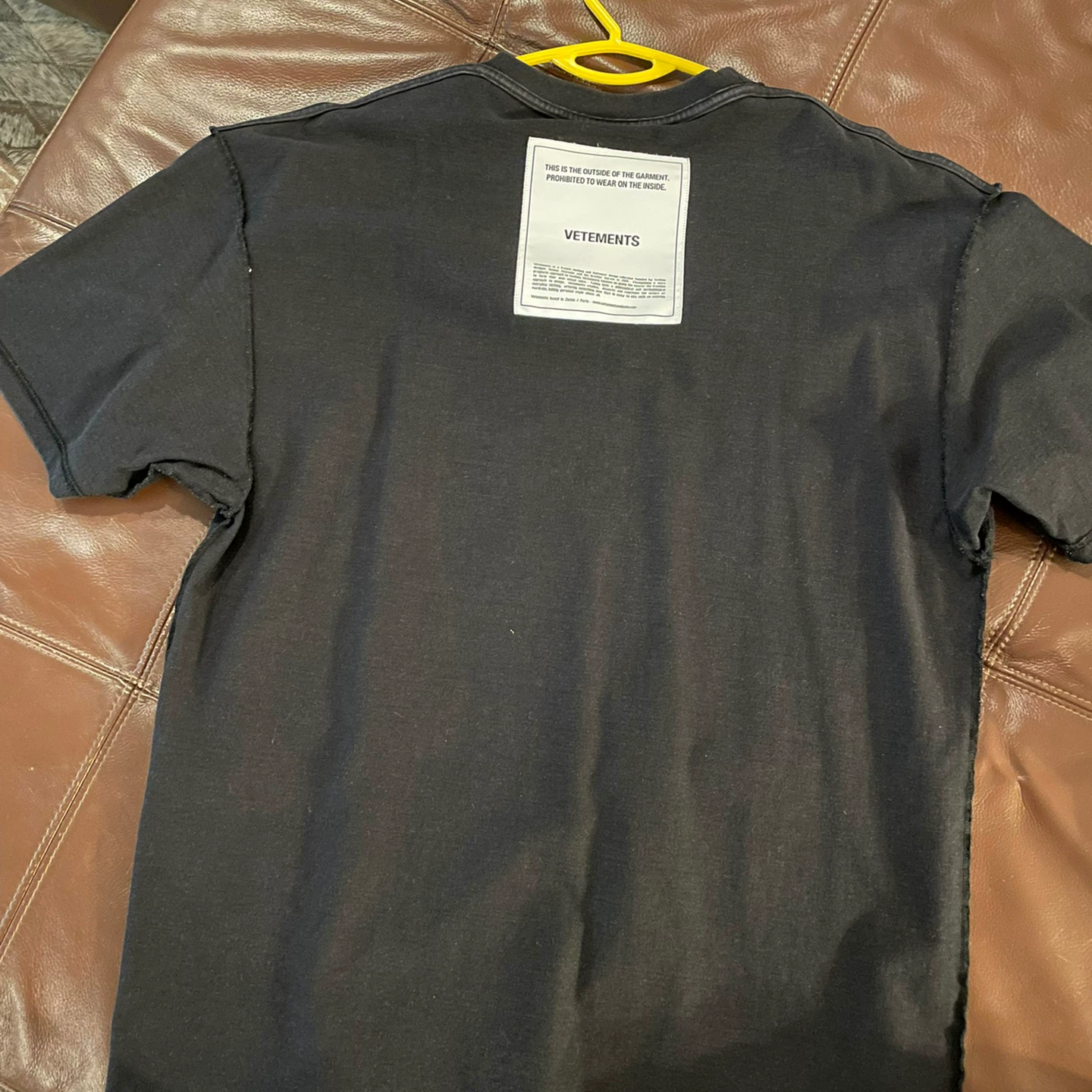 Vetements Men's Oversized XS T-Shirt — front