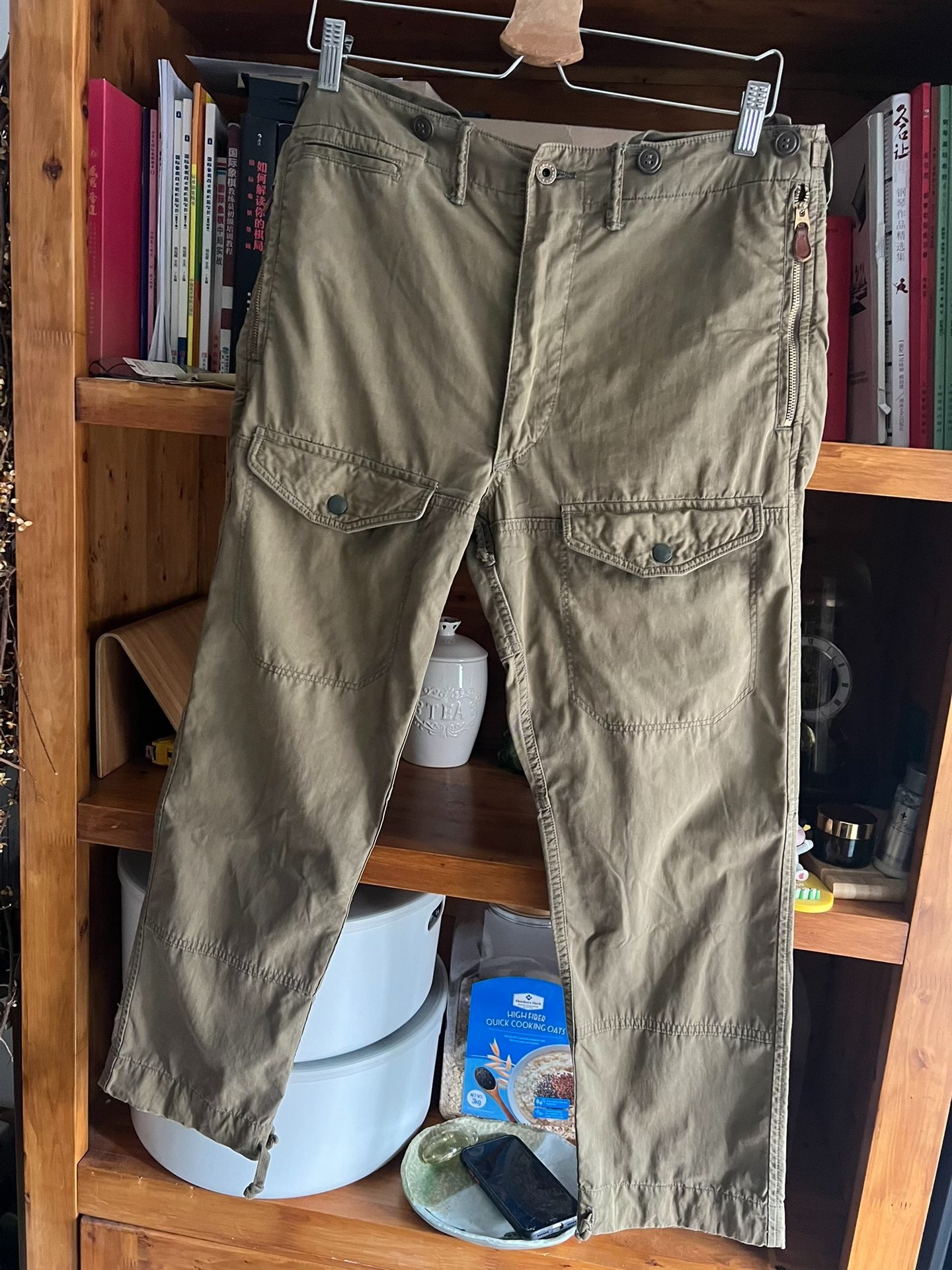 RRL Vintage Military Flight Cargo Pants — detail