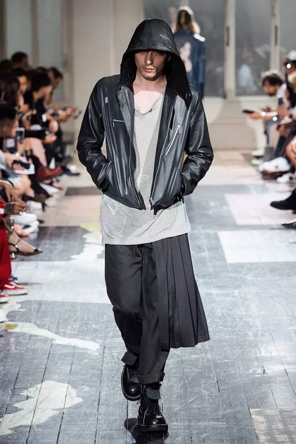 Yohji Yamamoto 18ss Sheepskin Hooded Jacket — detail