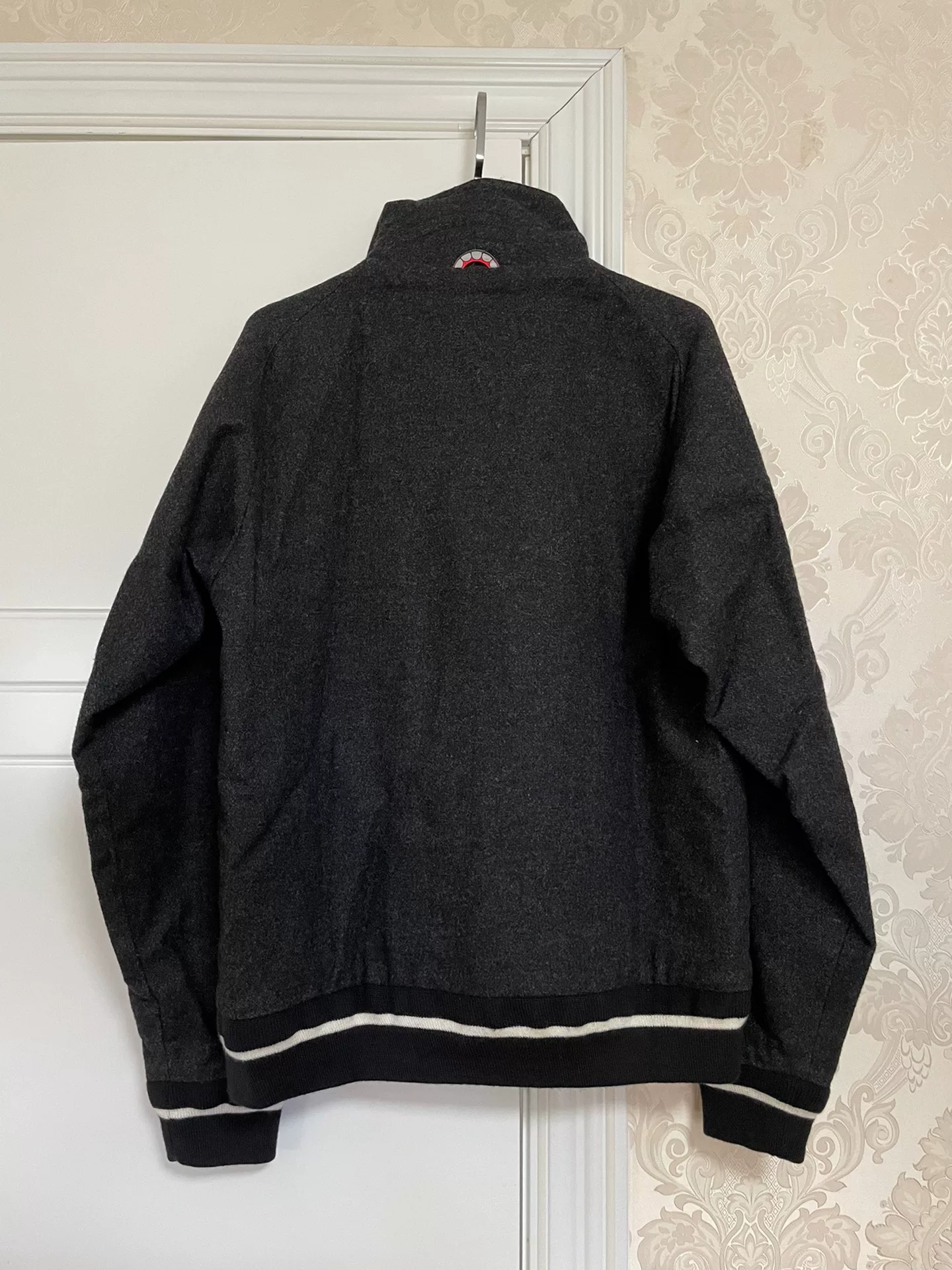 OriginalFake Kaws 09FW Collar Jacket — detail