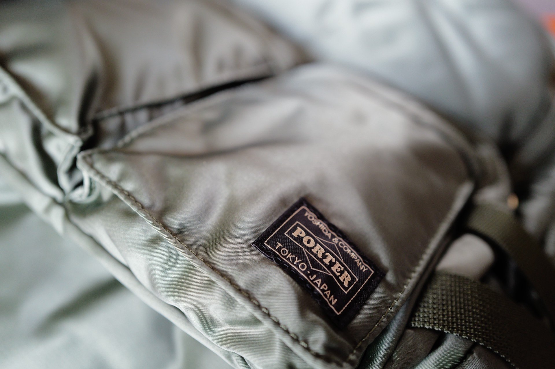 Porter Tanker Daypack Large — back