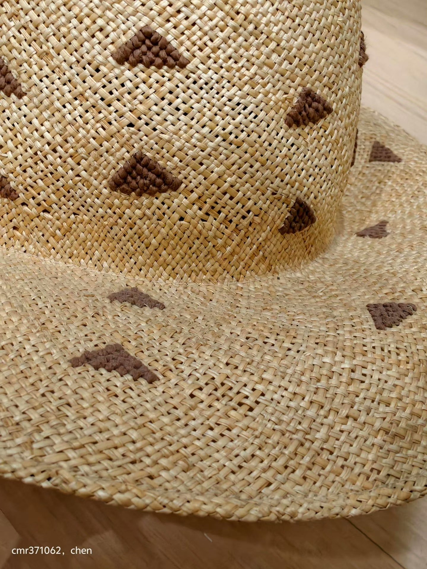 VISVIM 15SS STRAW HAT — label