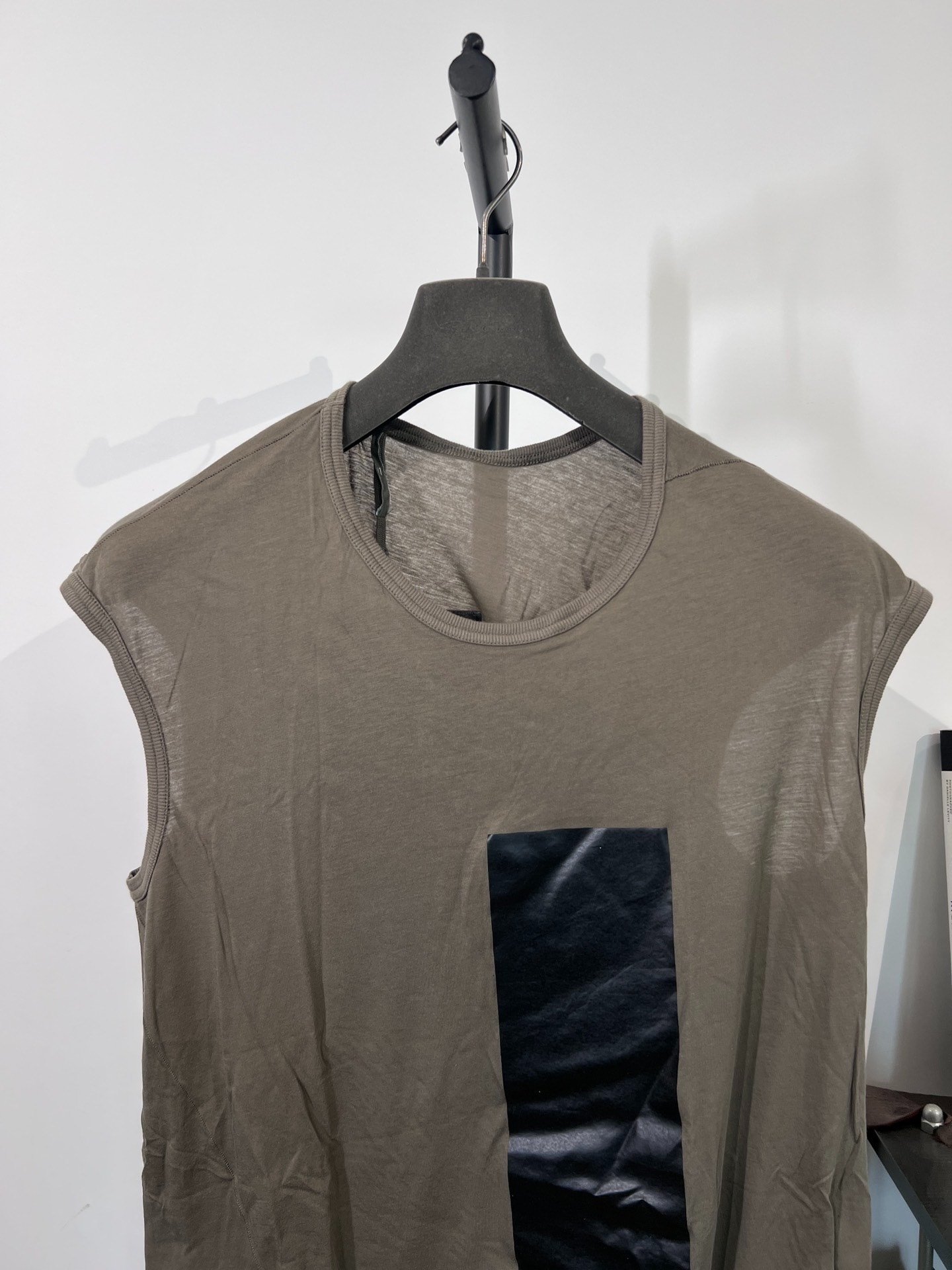 Boris Bidjan Saberi 11by bbs T2F Sleeveless Vest — detail