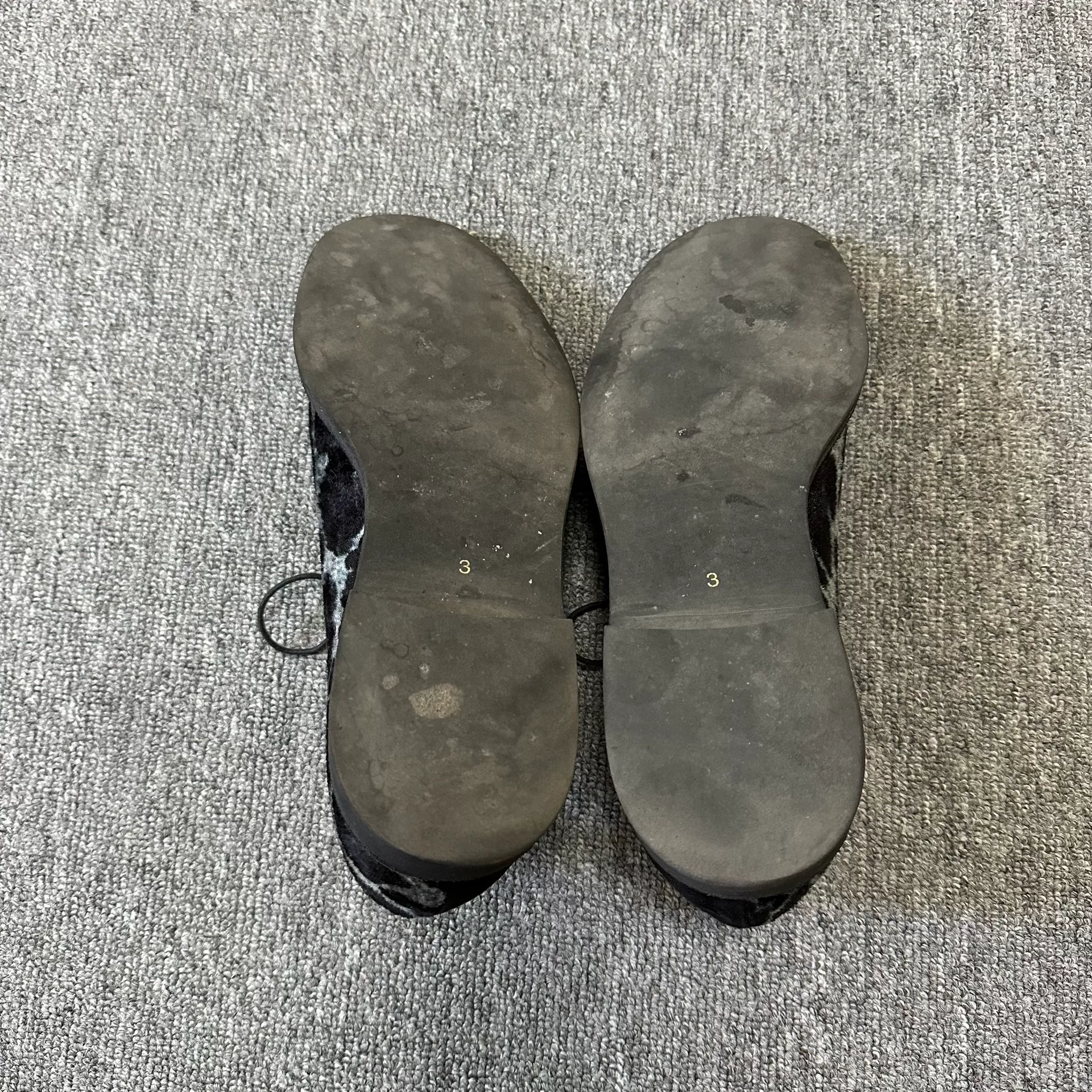 Yohji Yamamoto 19ss Leopard Suede Shoes — detail