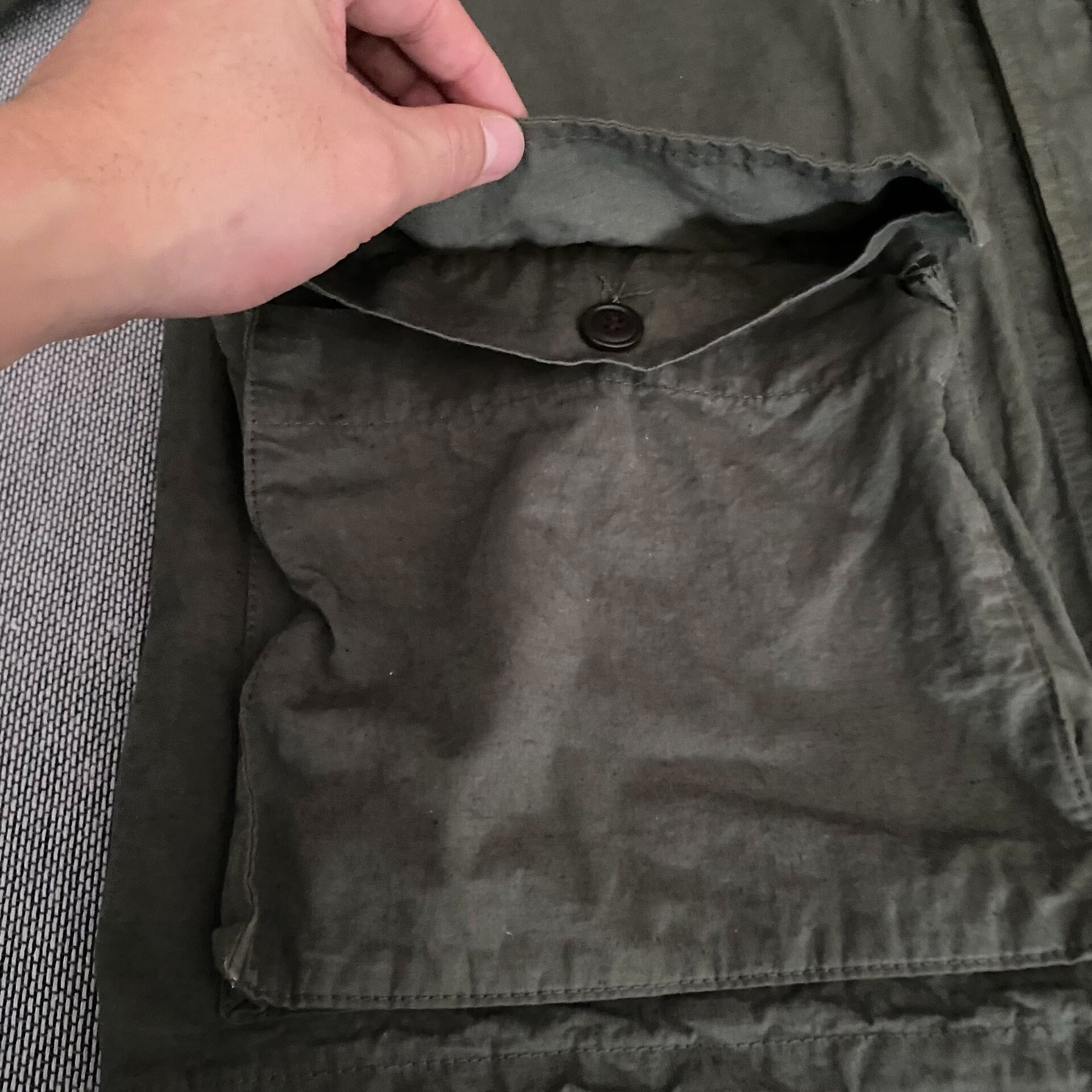 Sage De Cret Army Green Jacket — label