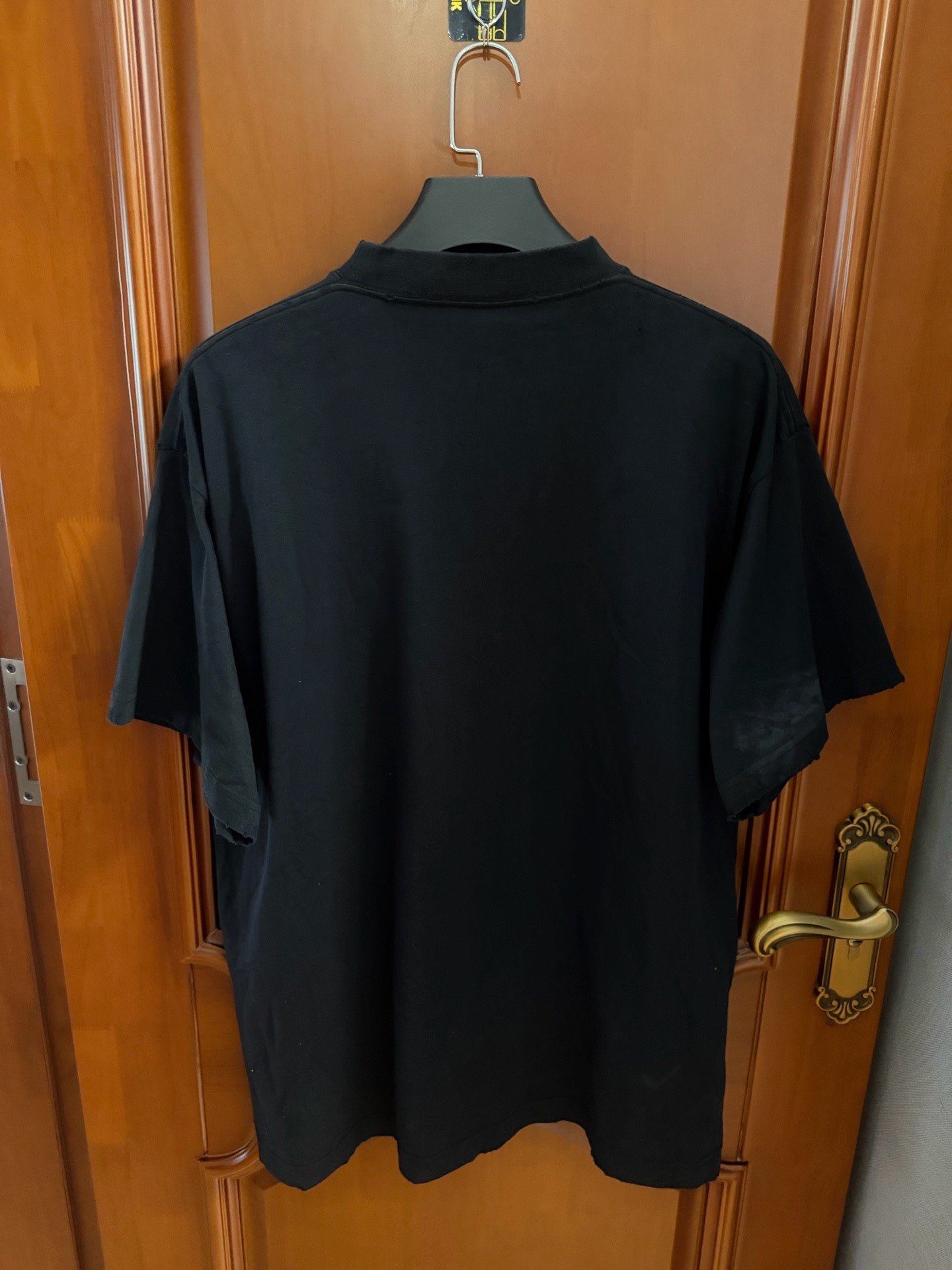 Balenciaga 3B Mud Dye Logo T-shirt — front